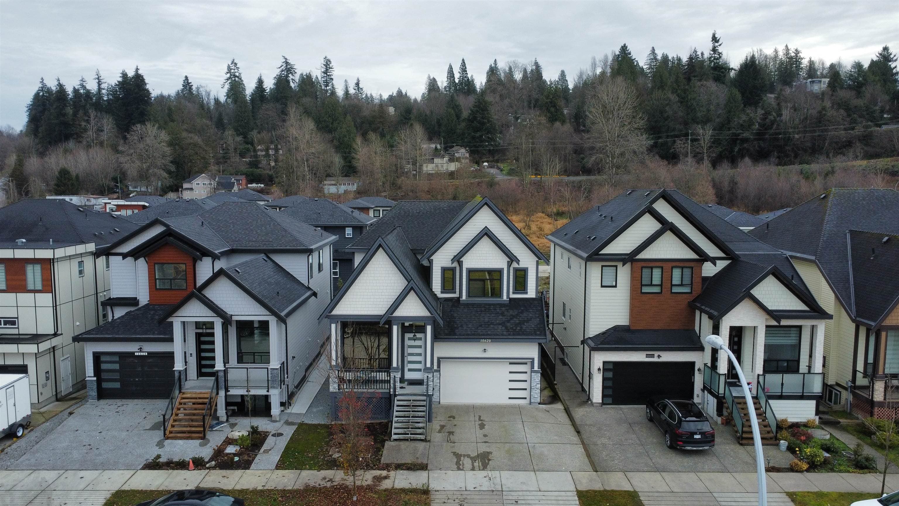 10620 124 Street, Surrey, V3V 3X8 — photo 2