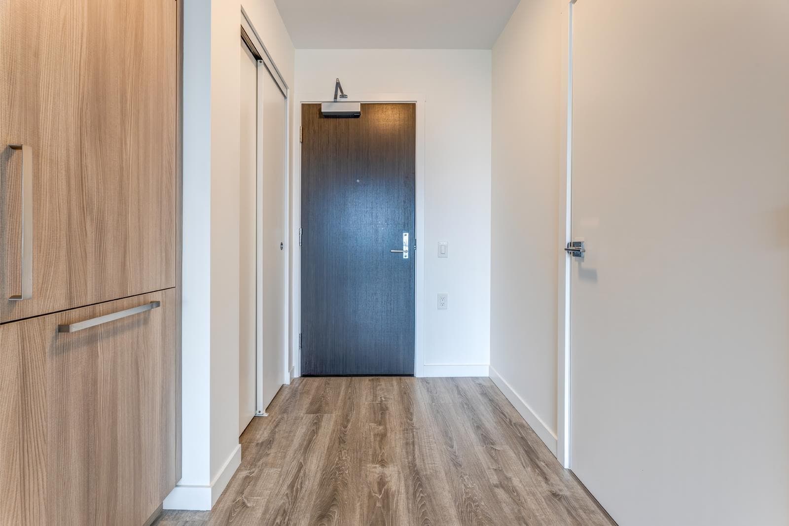 903 - 13350 Central Avenue, Surrey, V3T 0S1 — photo 5