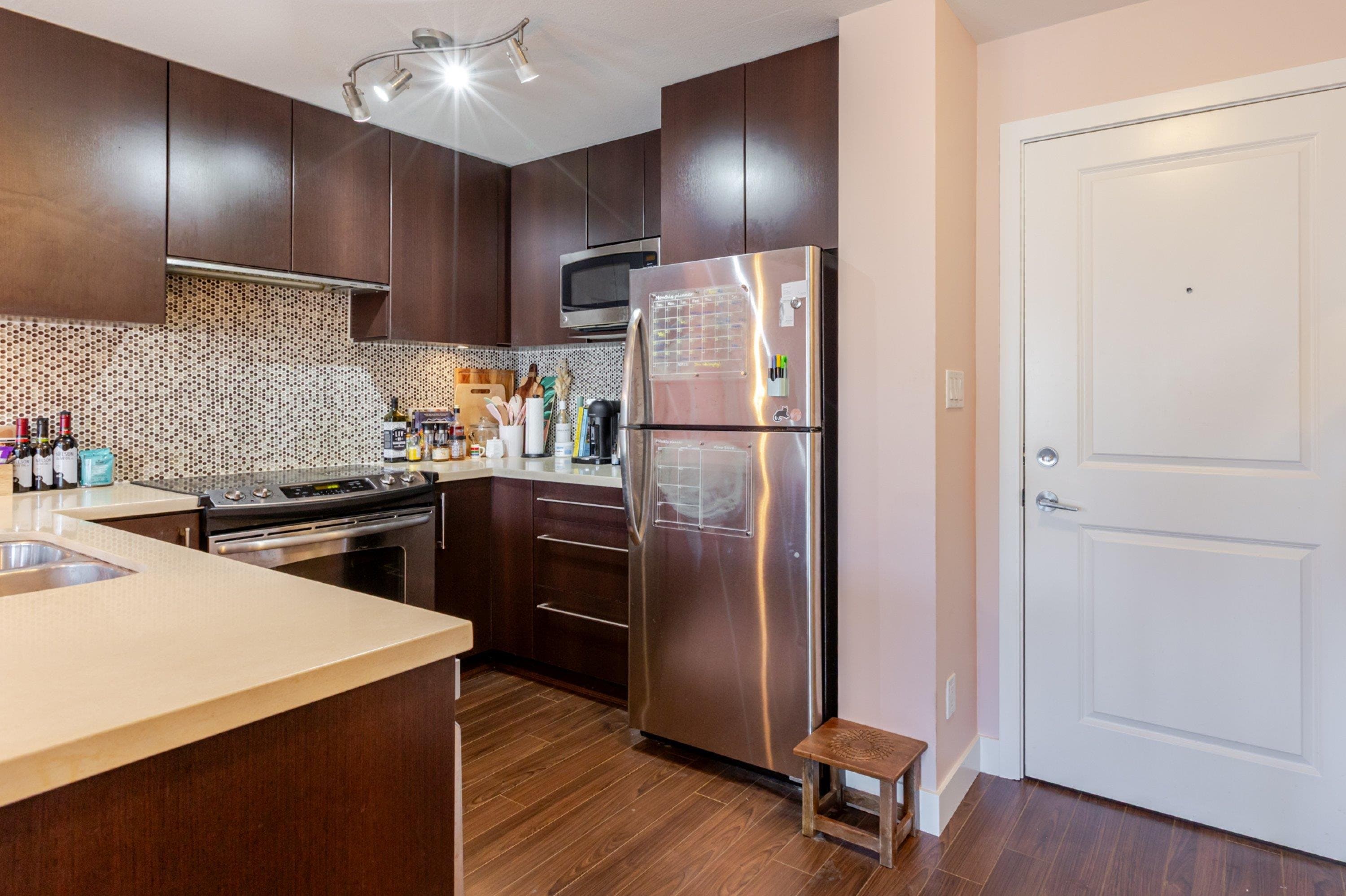 302 - 15775 Croydon Drive, Surrey, V3Z 2L6 — photo 5