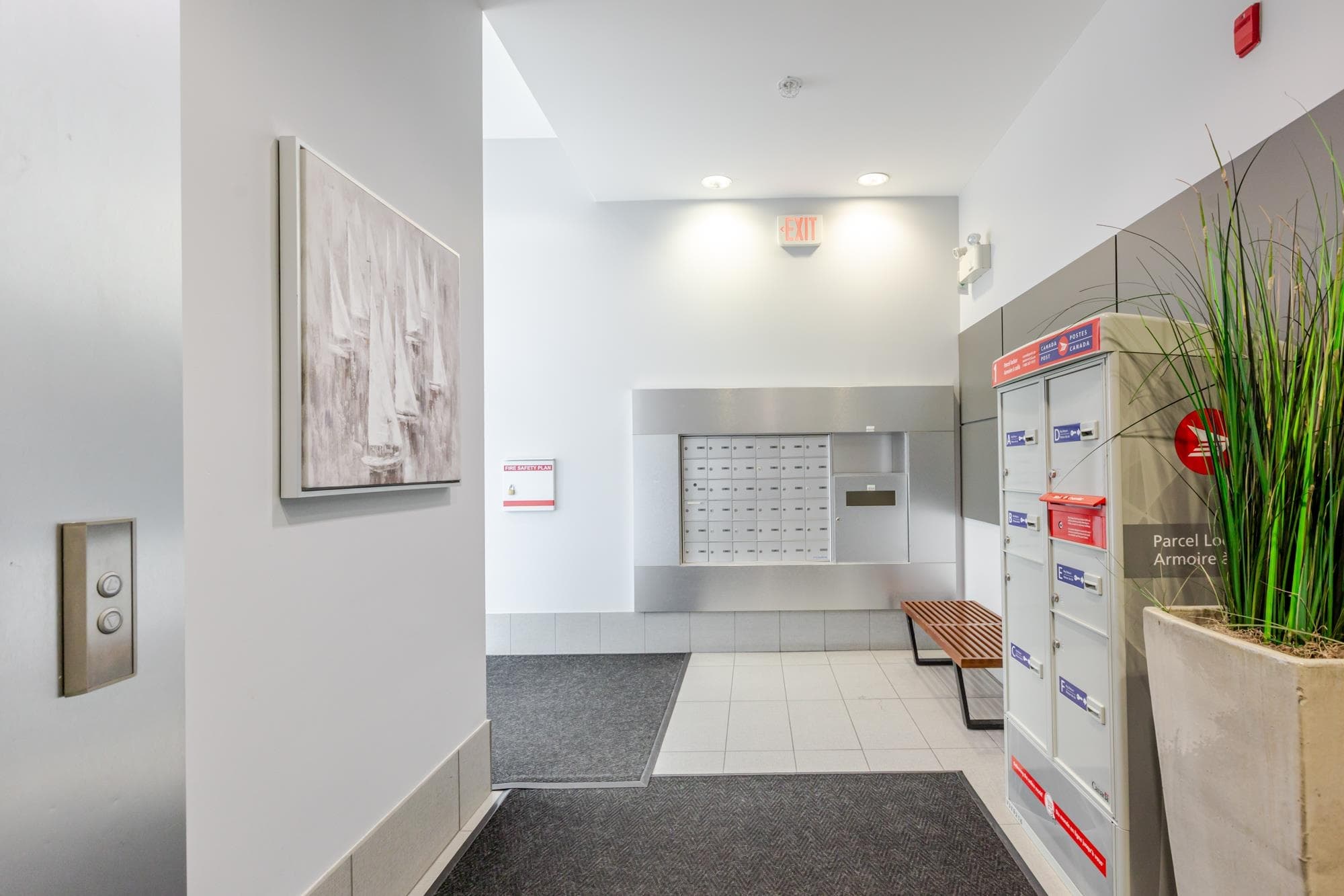 302 - 15775 Croydon Drive, Surrey, V3Z 2L6 — photo 4