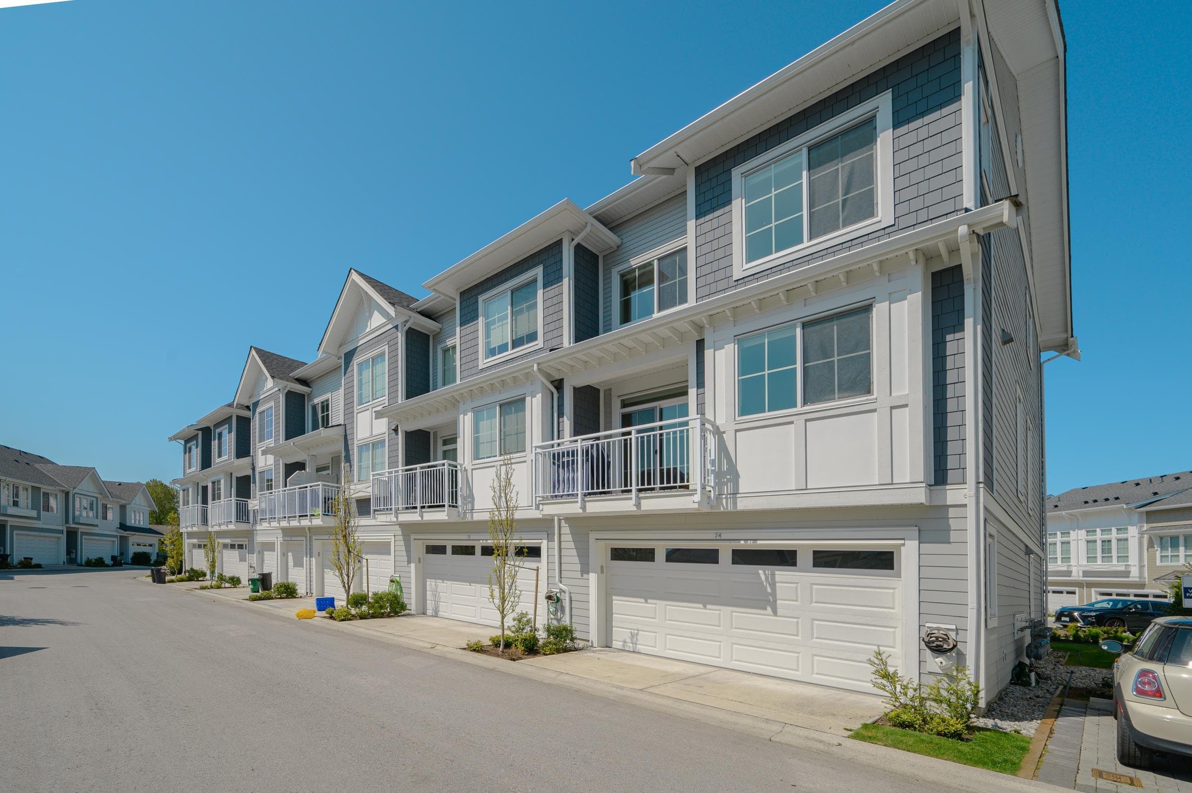 74 - 5311 Admiral Way, Ladner, V4K 0E2 — photo 1