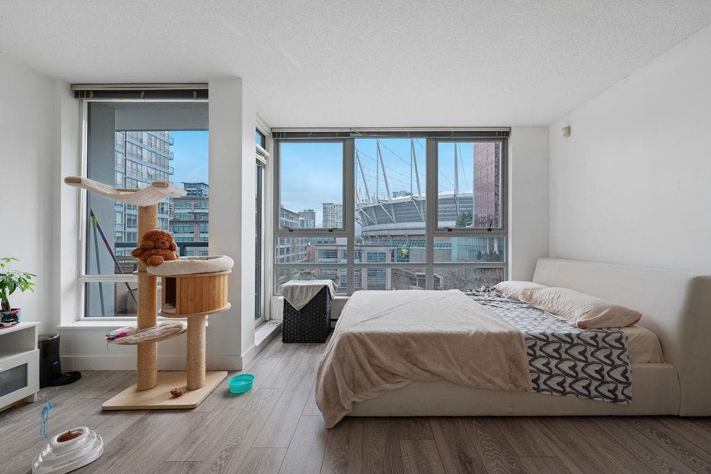 1006 - 939 Expo Boulevard, Vancouver, V6Z 3G7 — photo 3