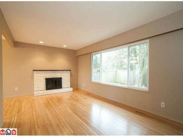 1955 158a Street, Surrey, V4A 8G9 — photo 2
