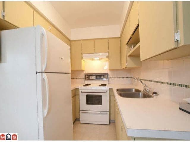 1955 158a Street, Surrey, V4A 8G9 — photo 5
