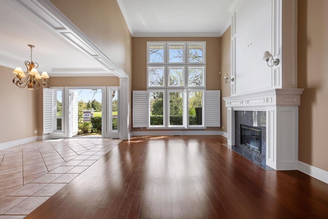 3388 Canterbury Drive, White Rock