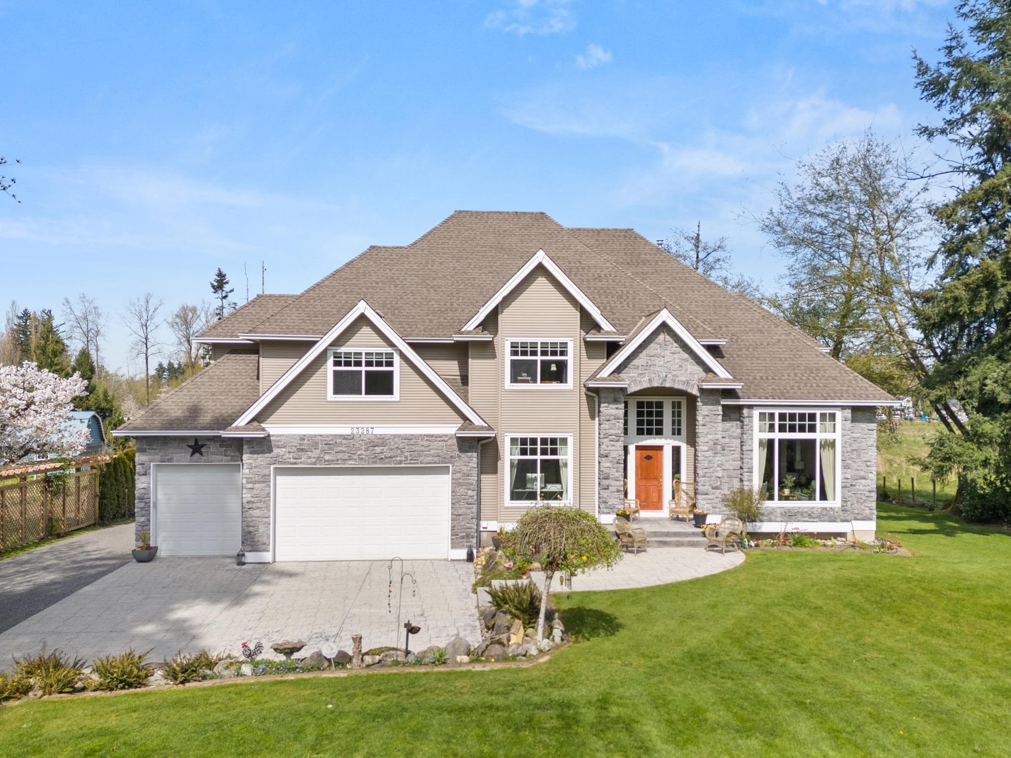 23287 Old Yale Road, Langley, V2Z 2K4 — photo 2
