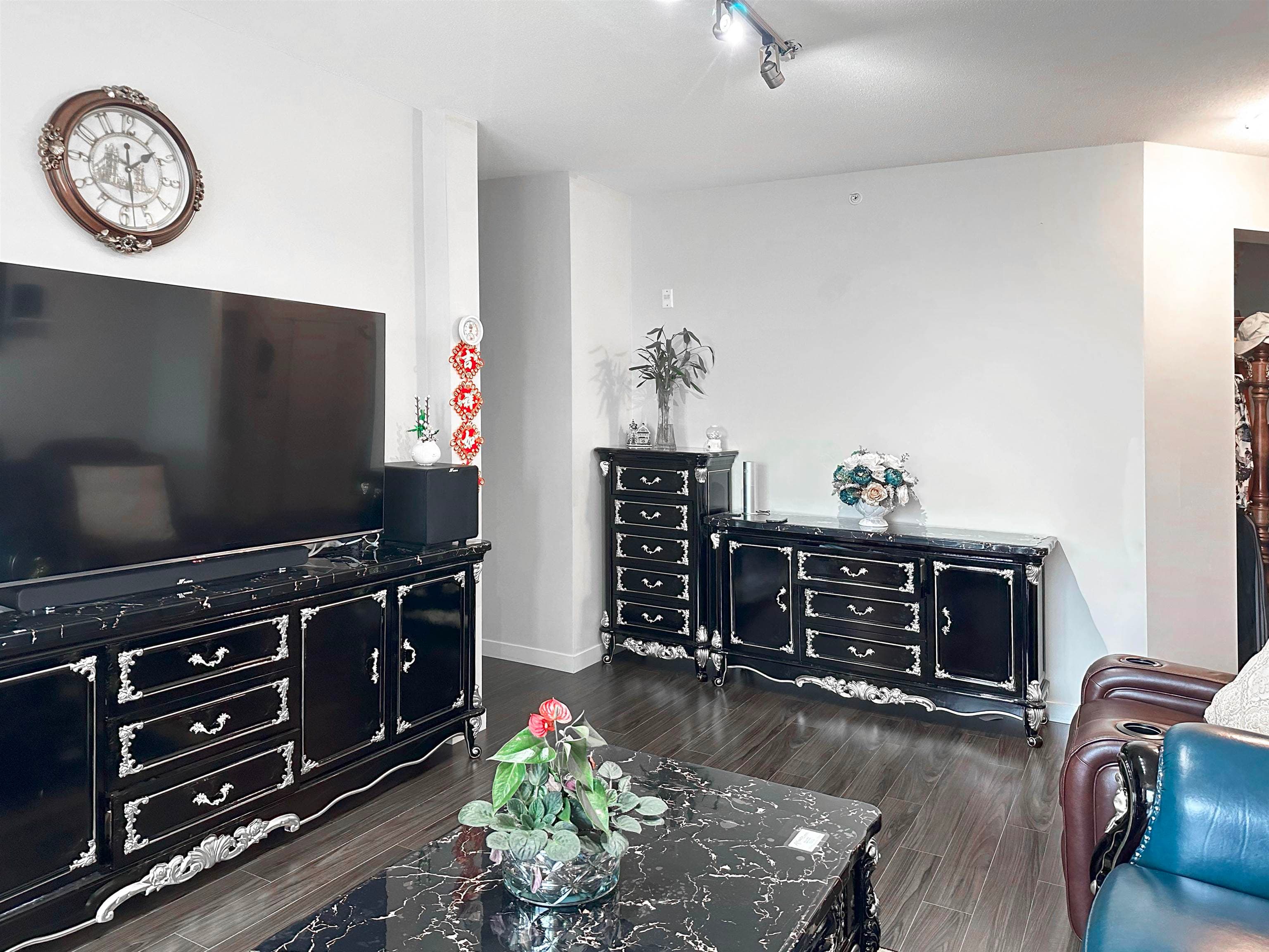449 - 9388 Mckim Way, Richmond, V6X 1C9 — photo 4