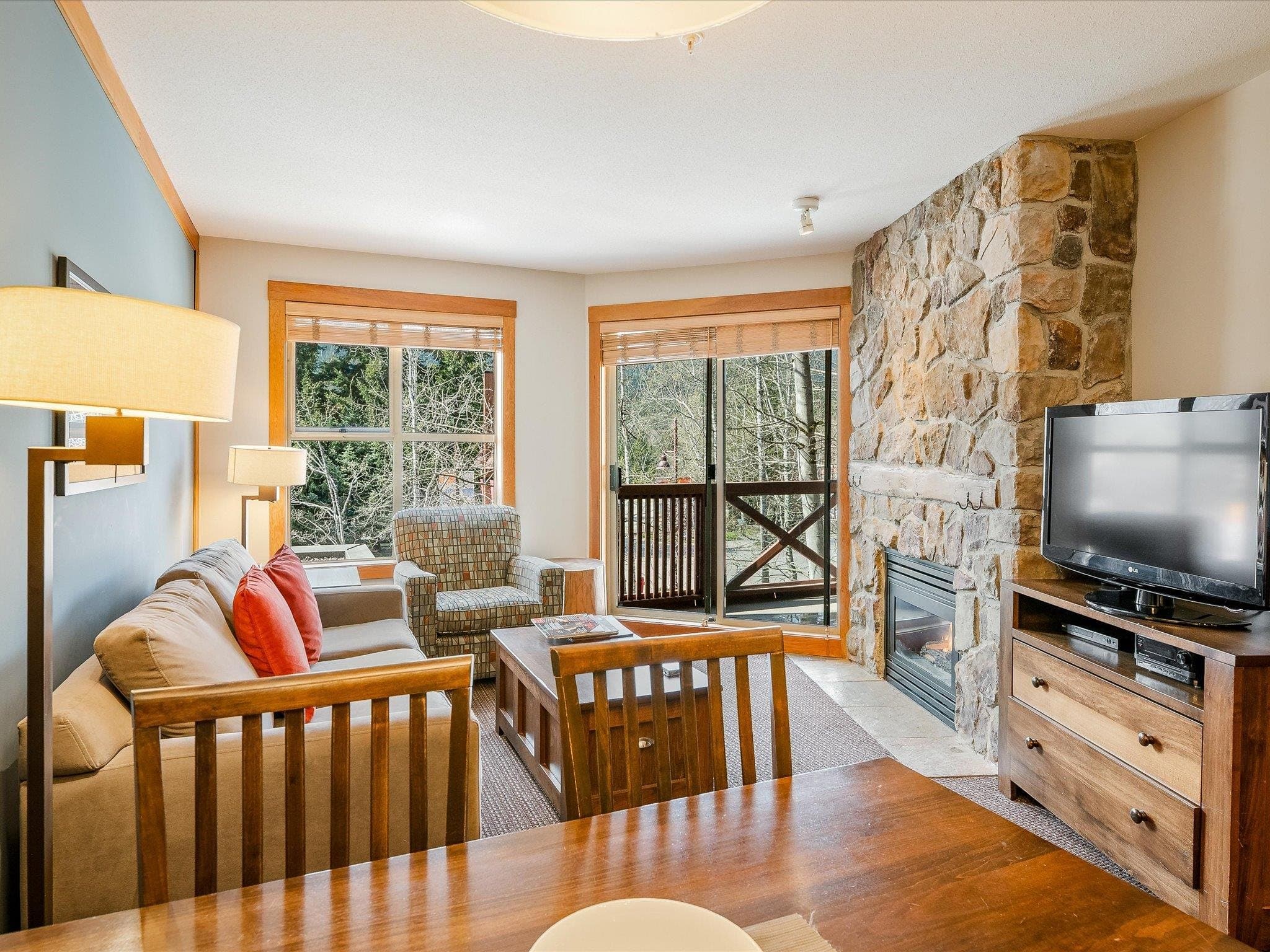 212D - 2036 London Lane, Whistler, V8E 0N7 — photo 5