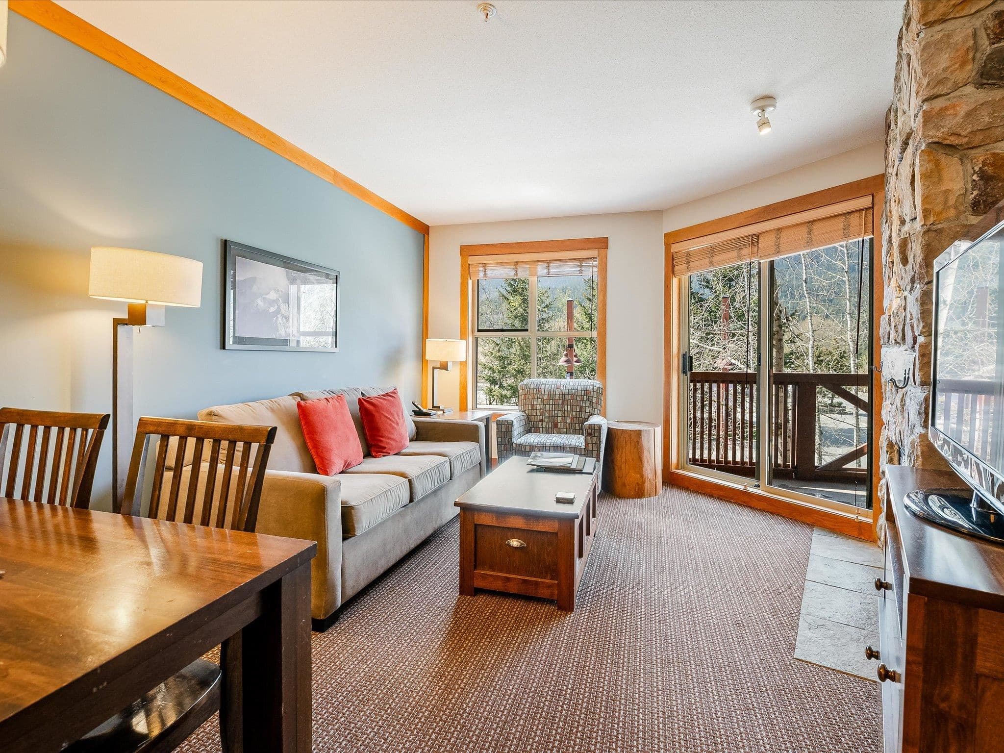 212D - 2036 London Lane, Whistler, V8E 0N7 — photo 4
