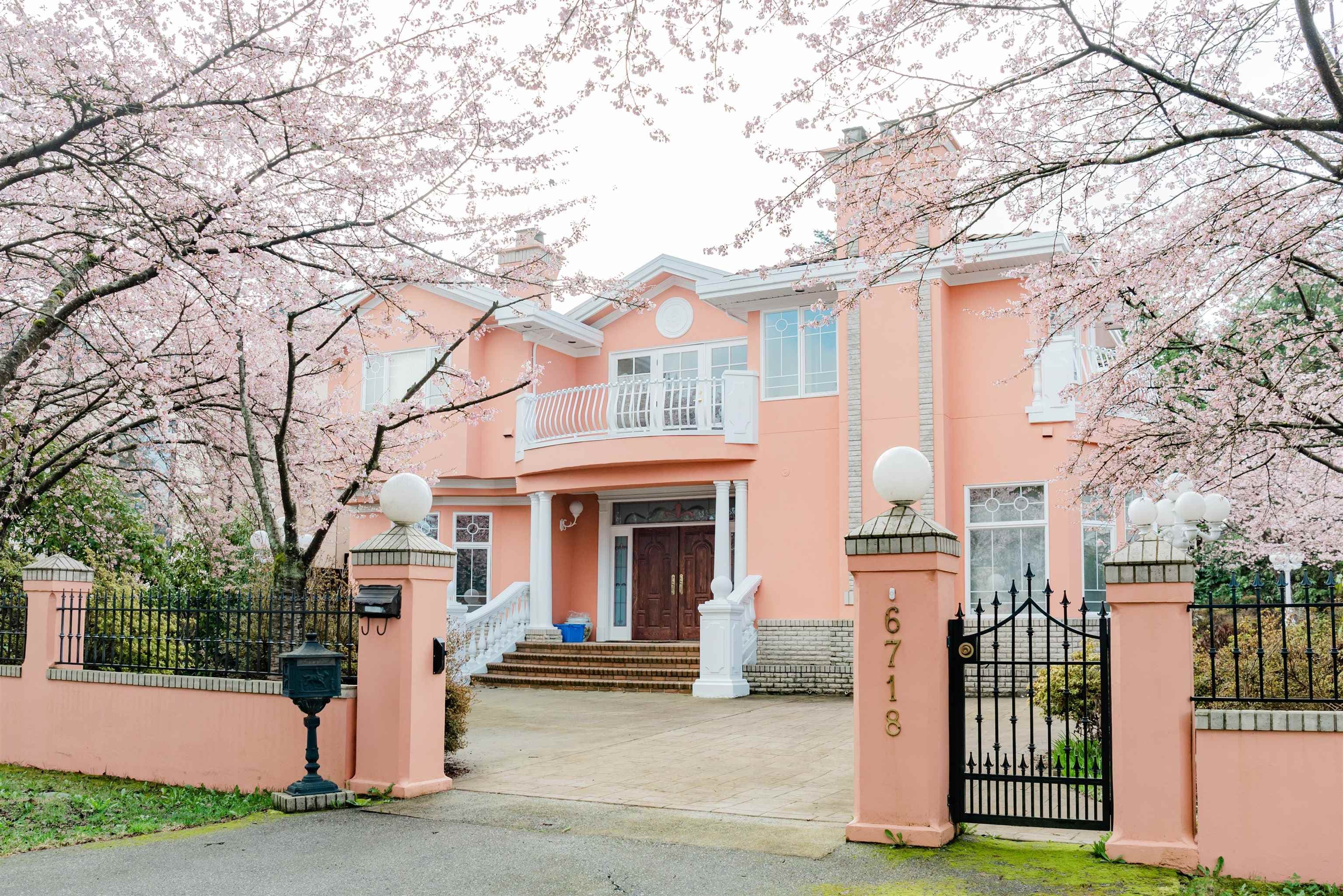 6718 Burns Street, Burnaby
