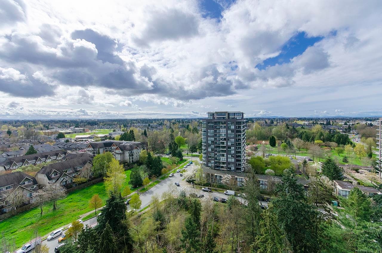 1802 - 9133 Hemlock Drive, Richmond, V6Y 4J9 — photo 3