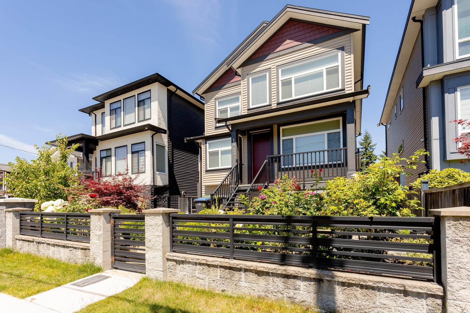 1843 Fraser Avenue, Port Coquitlam, V3B 1N2 — photo 2