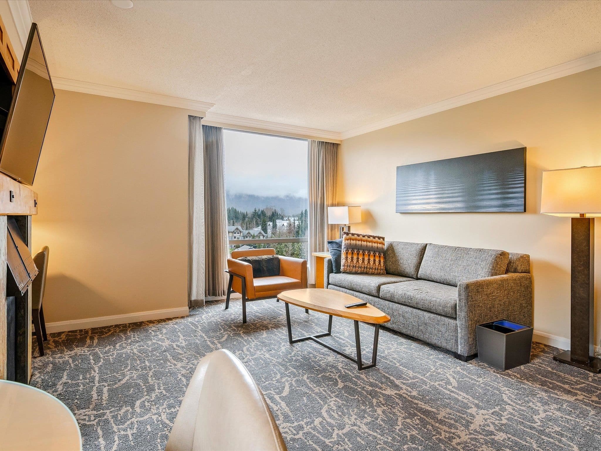 568 - 4090 Whistler Way, Whistler, V8E 1J3 — photo 2