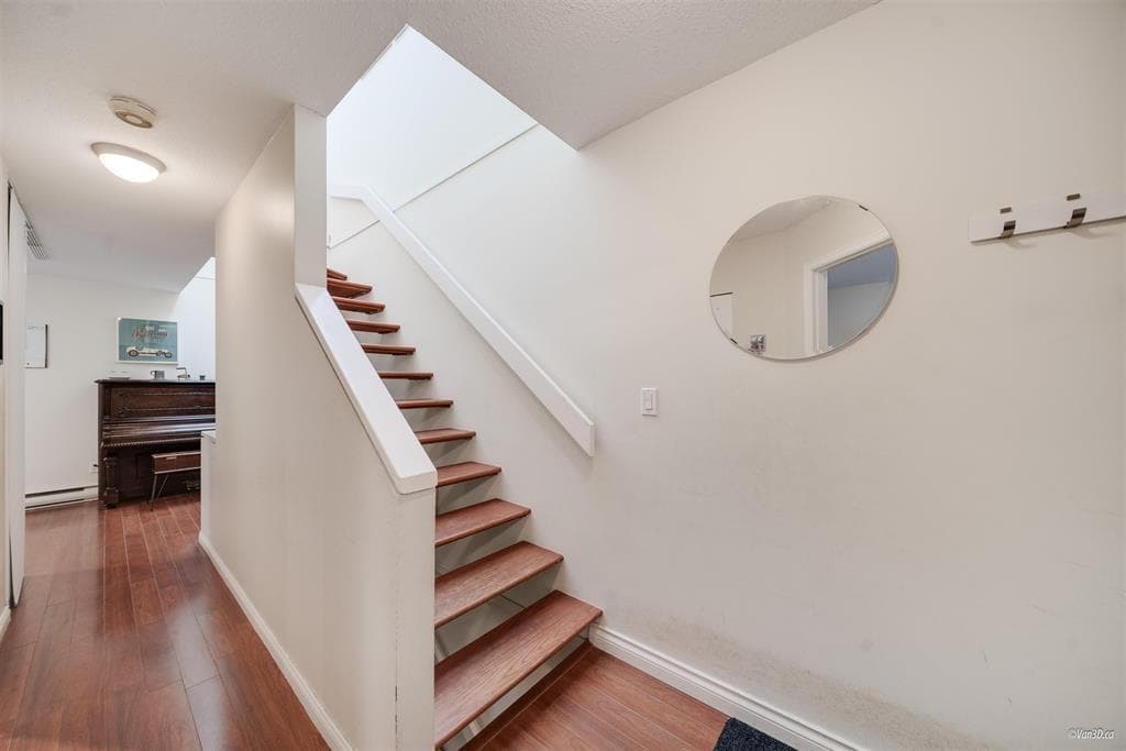 2209 Alder Street, Vancouver, V6H 2R8 — photo 2