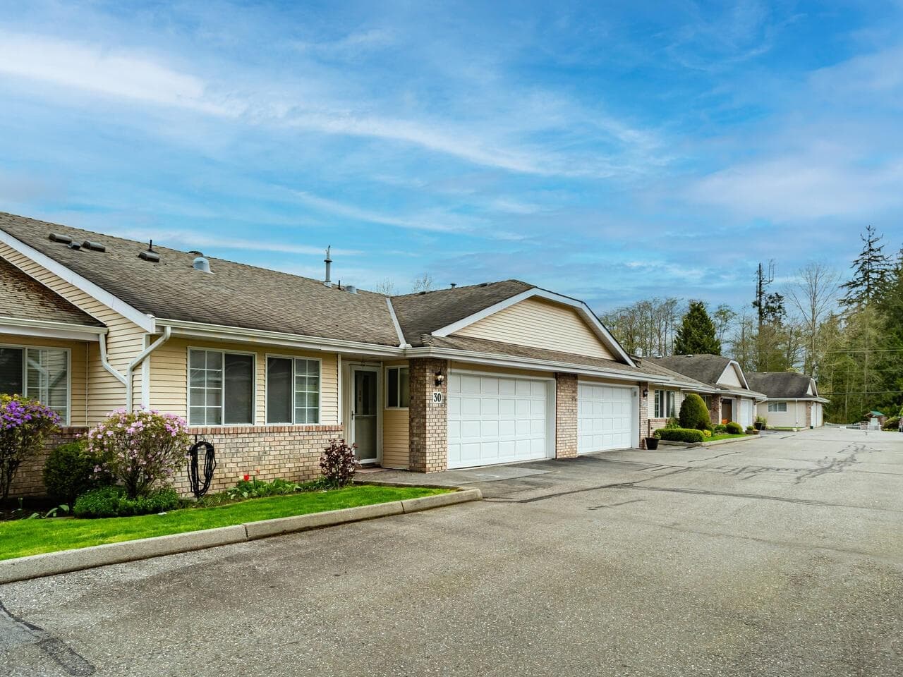 30 - 5051 203 Street, Langley, V3A 1V5 — photo 2