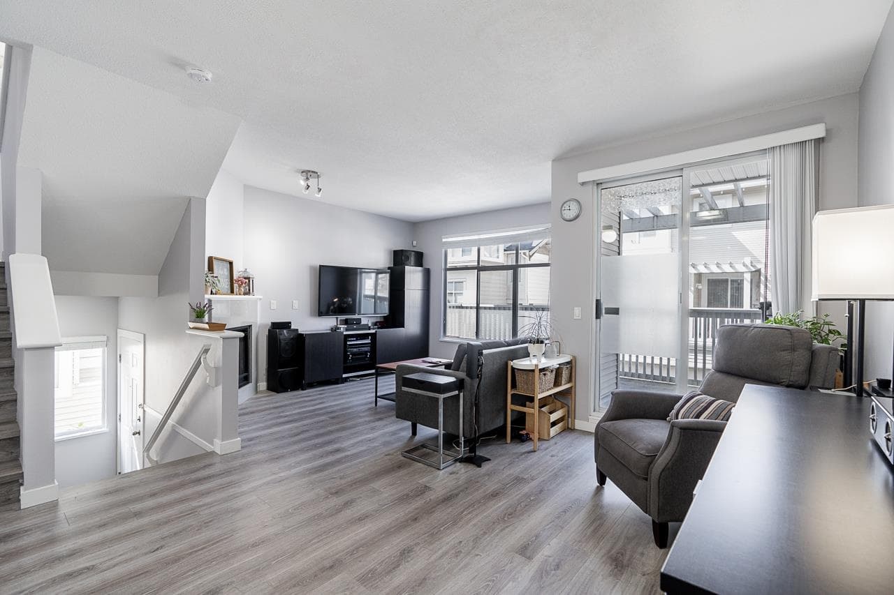 33 - 6588 Barnard Drive, Richmond, V7C 5R8 — photo 4