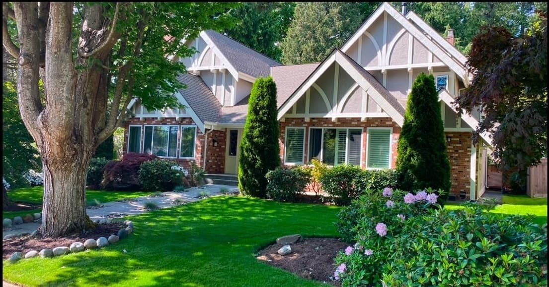12553 Ocean Cliff Drive, Surrey