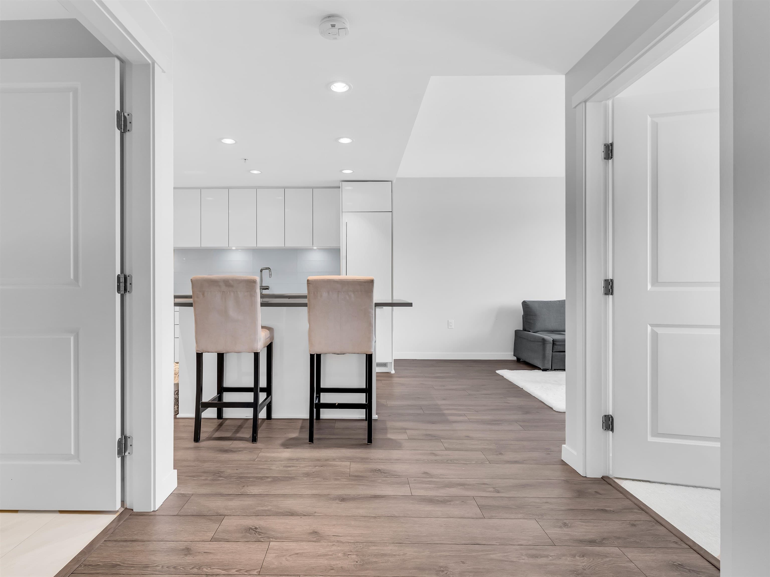 1001 - 2388 Madison Avenue, Burnaby, V5C 0K8 — photo 3