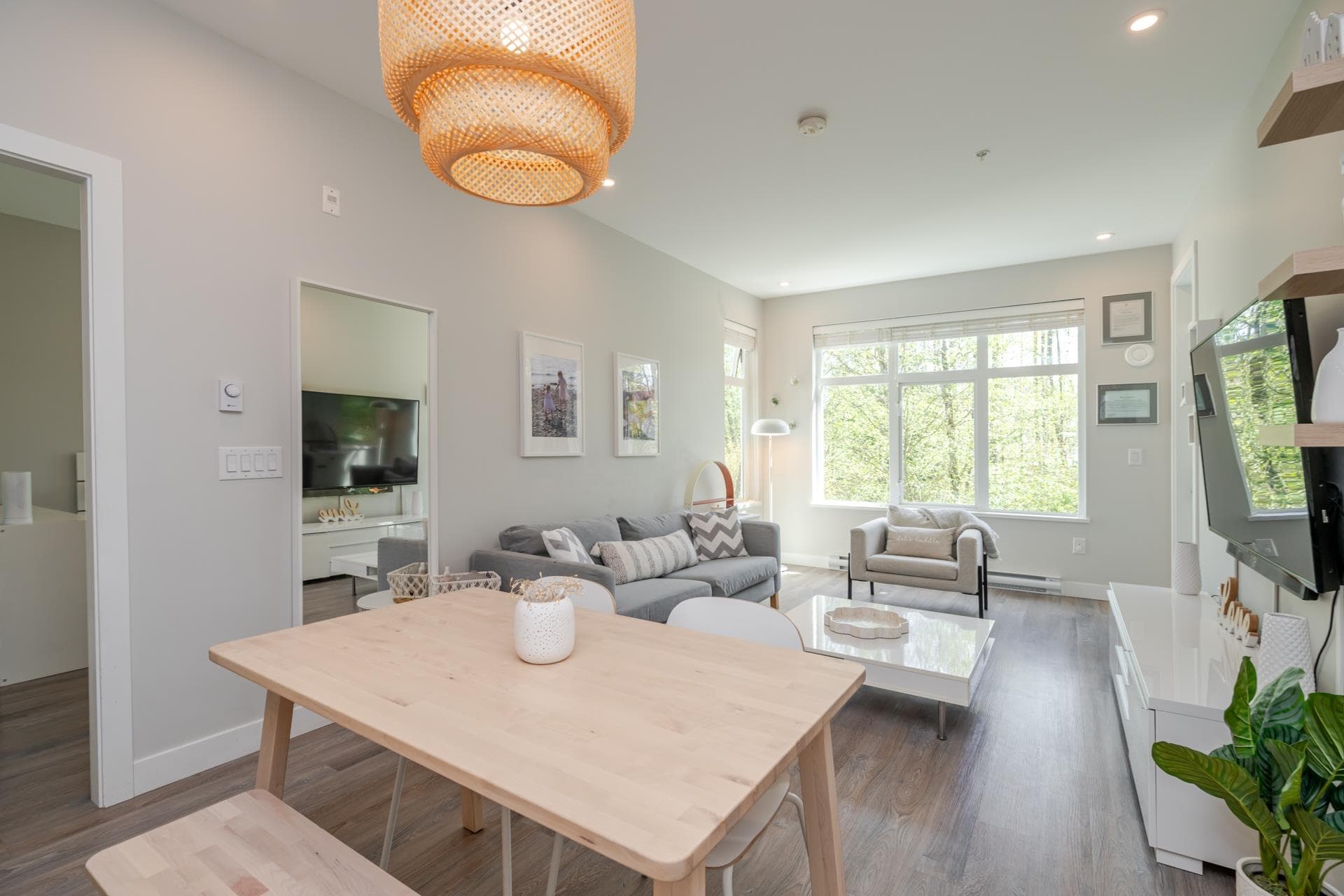 302 - 15436 31 Avenue, Surrey, V3Z 1H3 — photo 4