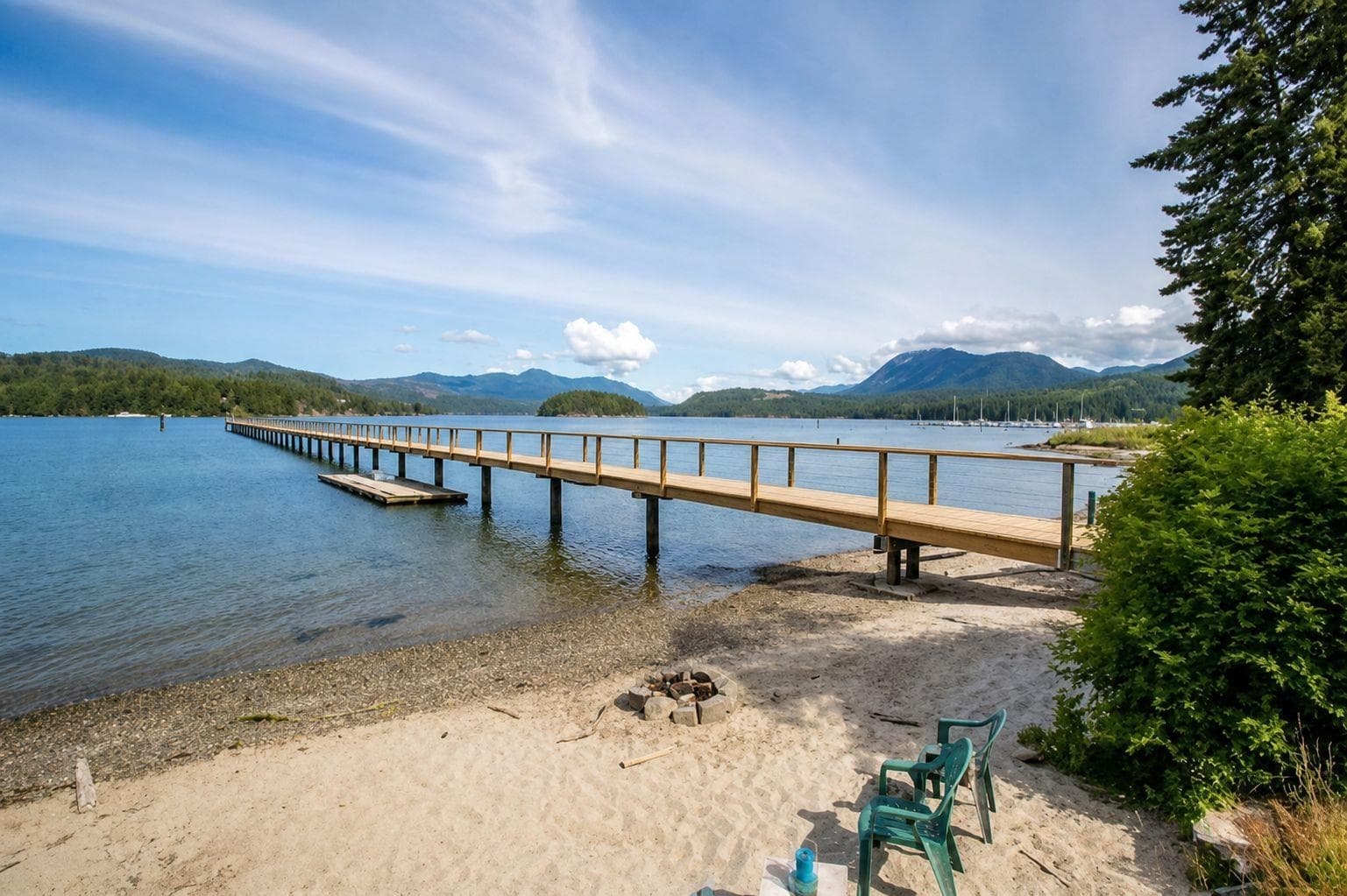 5591 Delta Road, Sechelt, V7Z 0G1 — photo 3