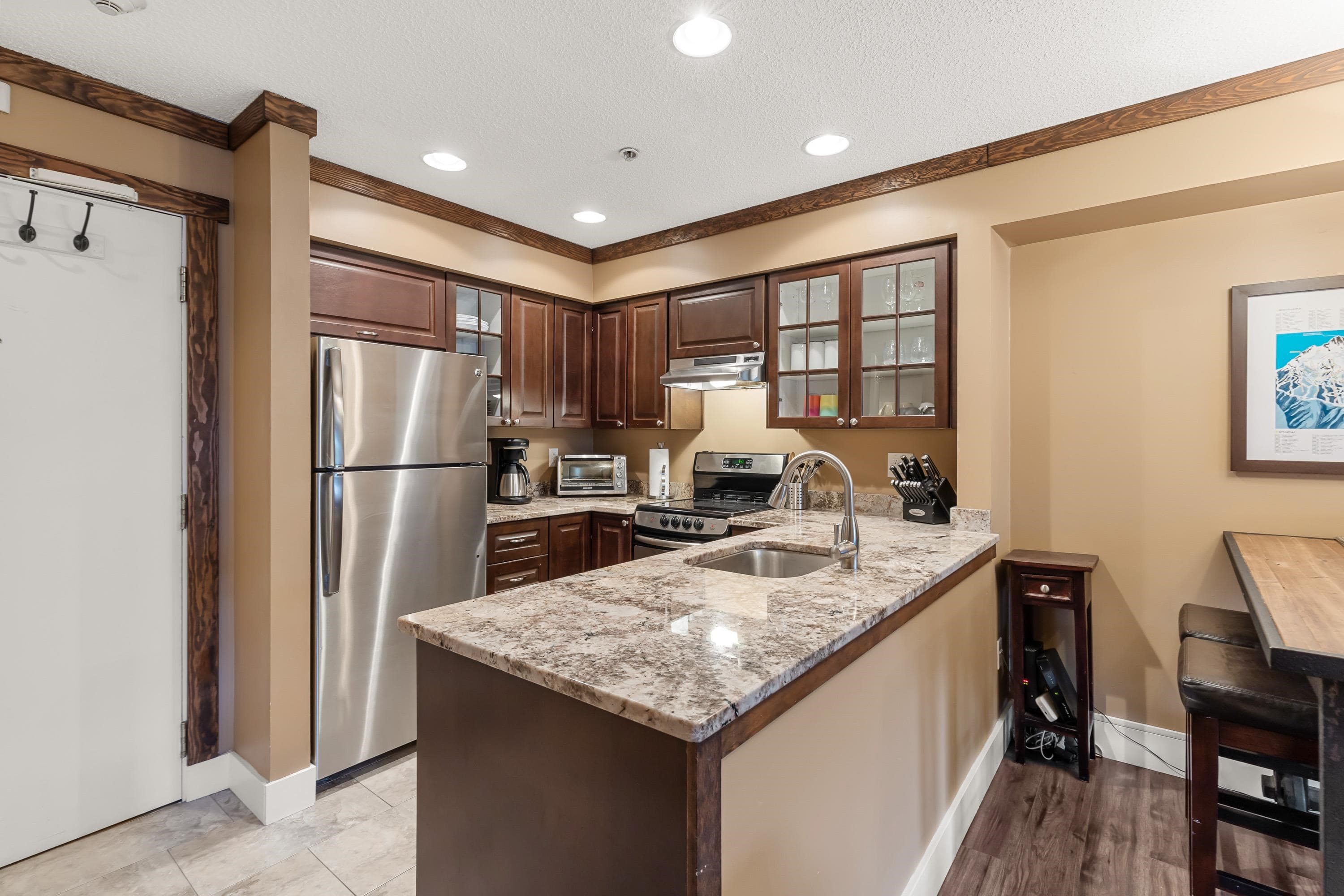 207 - 2050 Lake Placid Road, Whistler, V8E 0A8 — photo 5