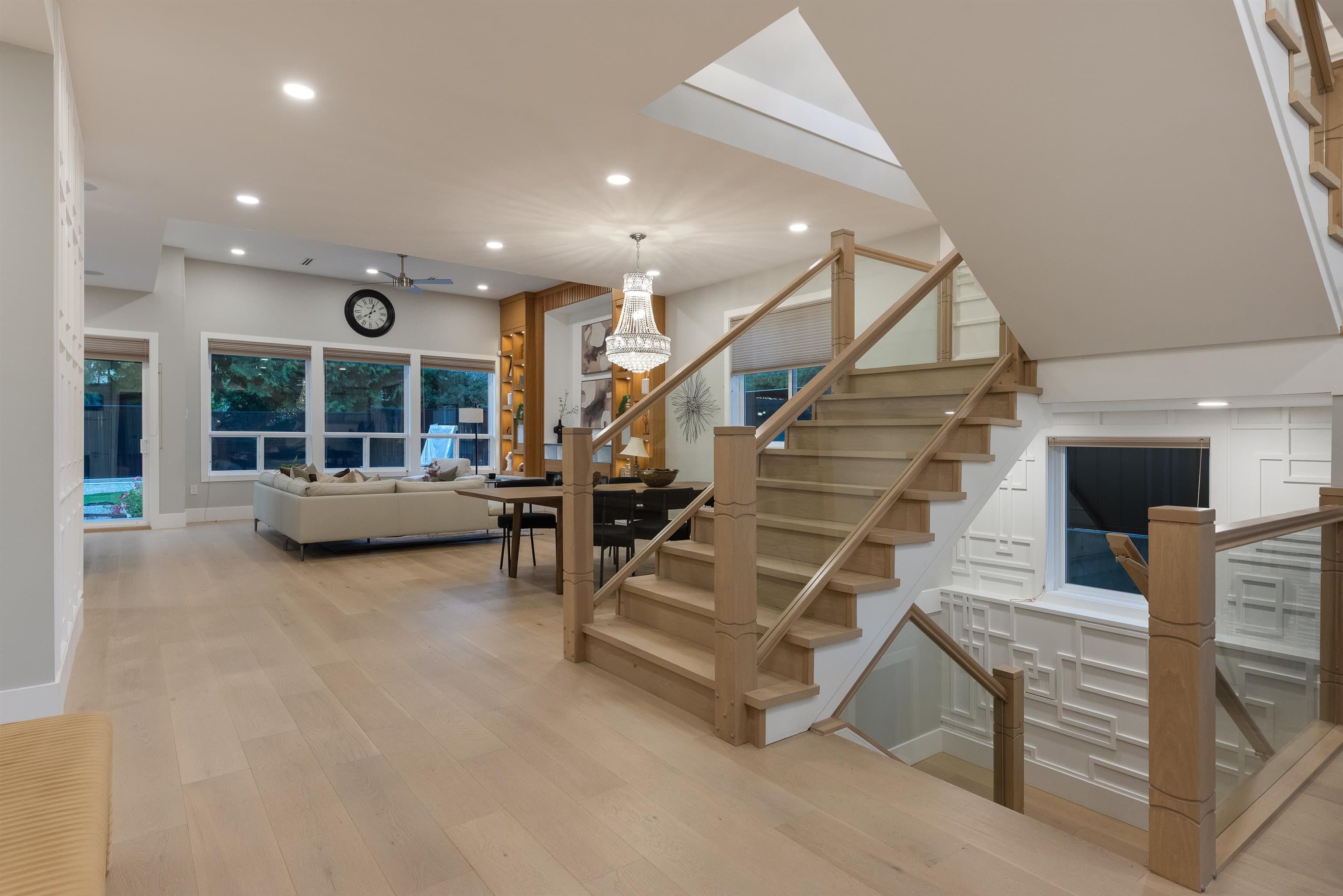 1211 Foster Avenue, Coquitlam, V3J 2M8 — photo 5
