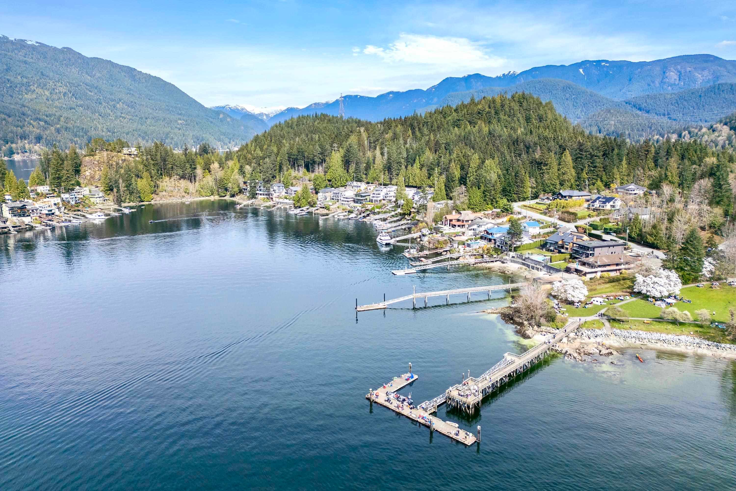4705 Belcarra Bay Road, Belcarra, V3H 4P6 — photo 3