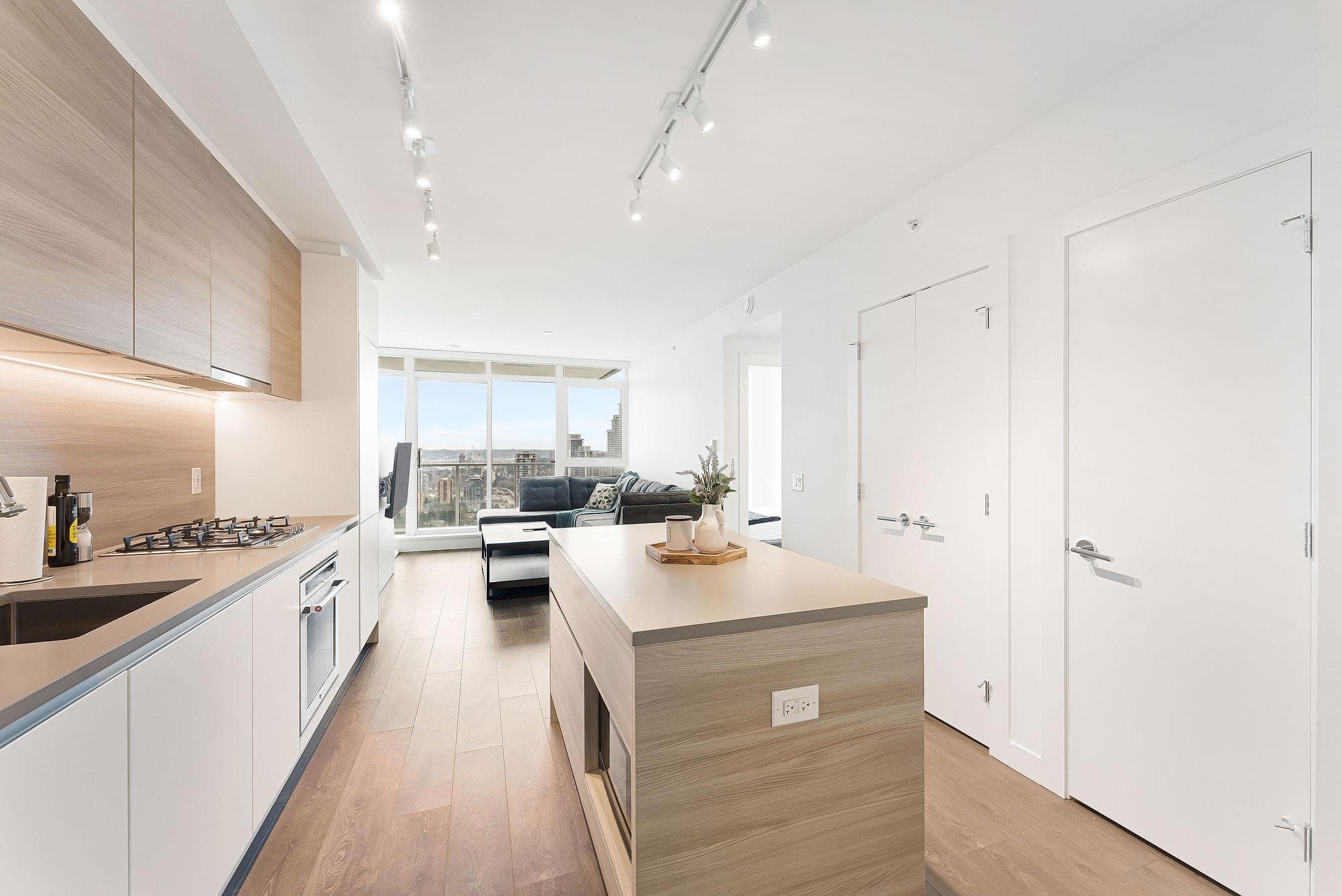 2306 - 657 Whiting Way, Coquitlam, V3J 7W9 — photo 3