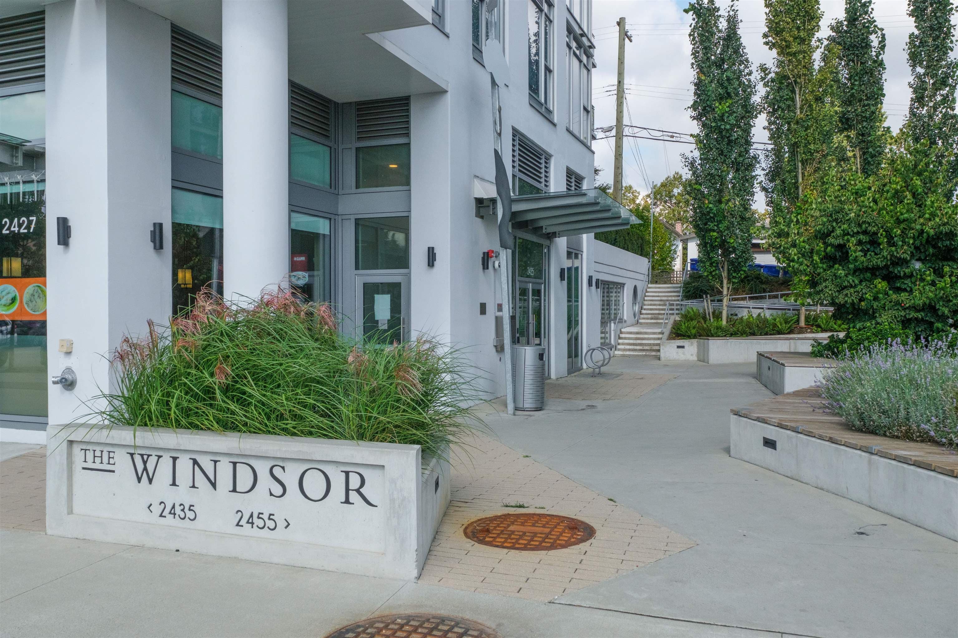 408 - 2435 Kingsway, Vancouver, V5R 5G8 — photo 2