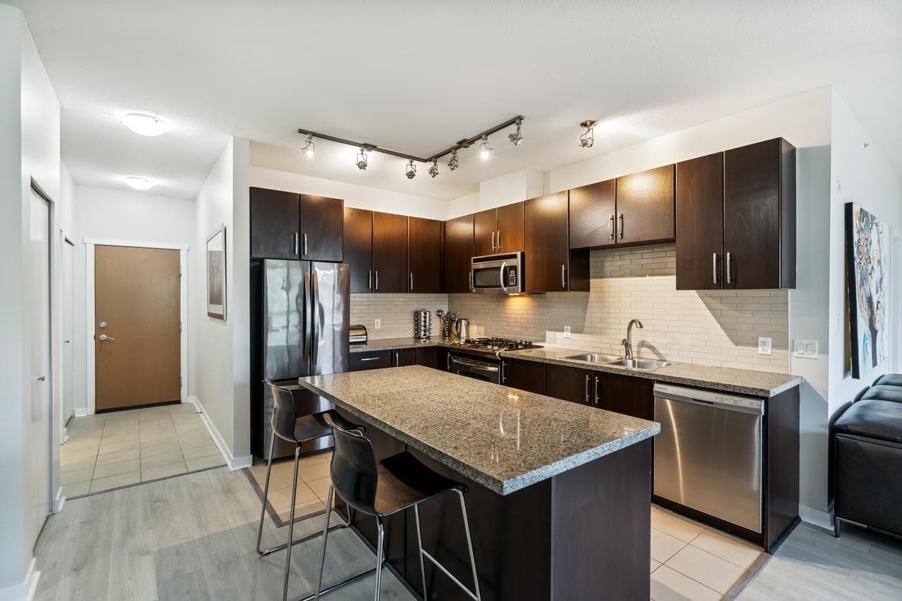 413 - 701 Klahanie Drive, Port Moody, V3H 5L6 — photo 3