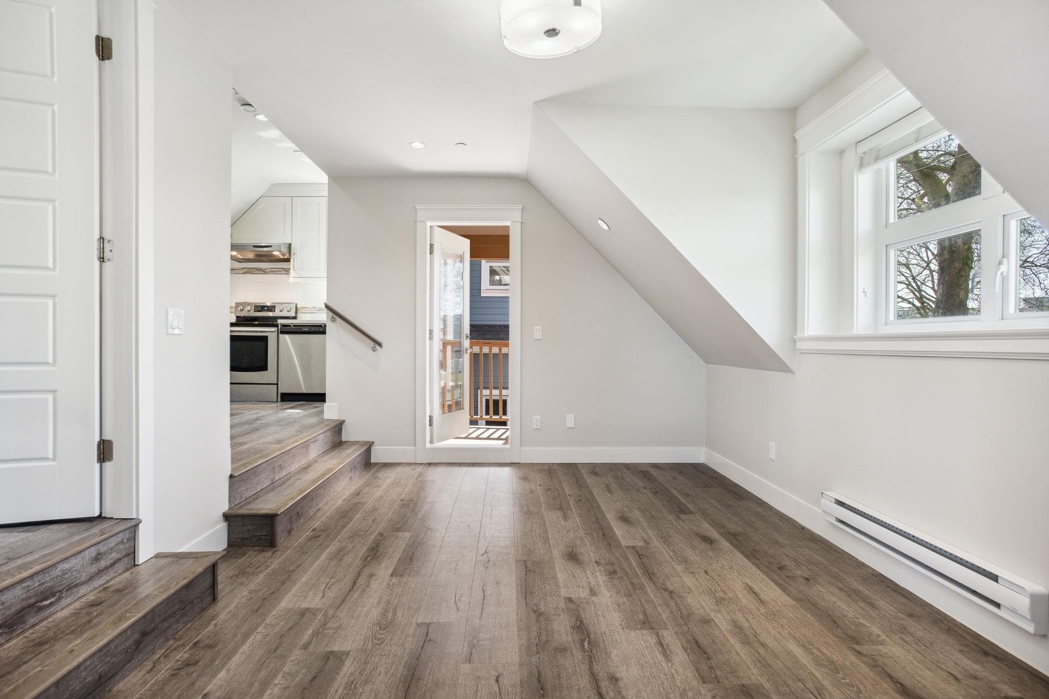 4513 Nanaimo Street, Vancouver, V5N 5J2 — photo 5