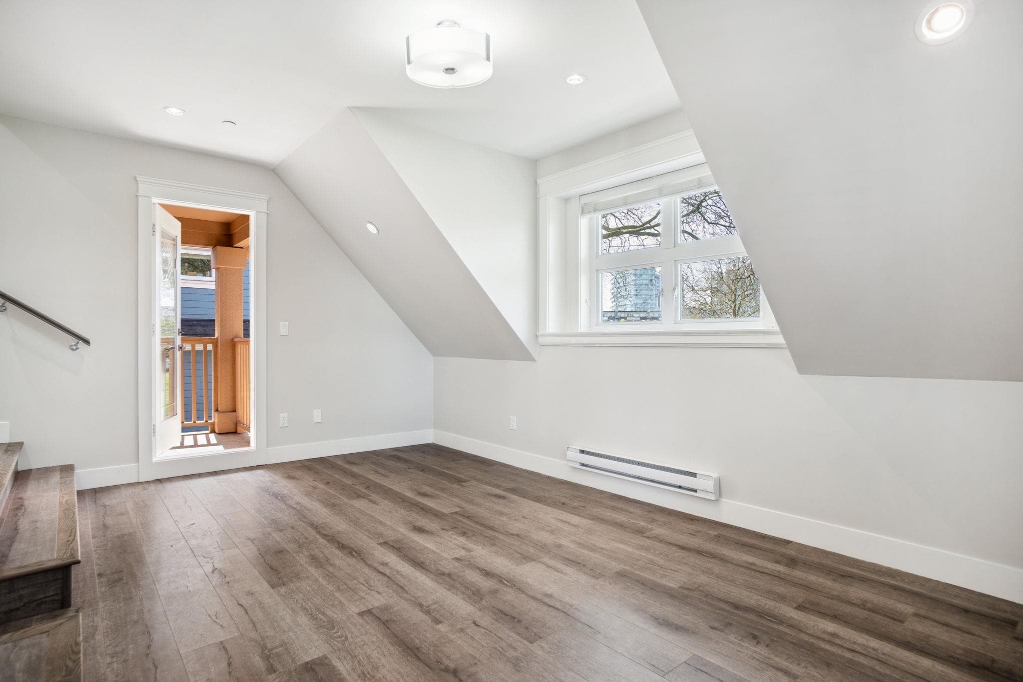 4513 Nanaimo Street, Vancouver, V5N 5J2 — photo 4