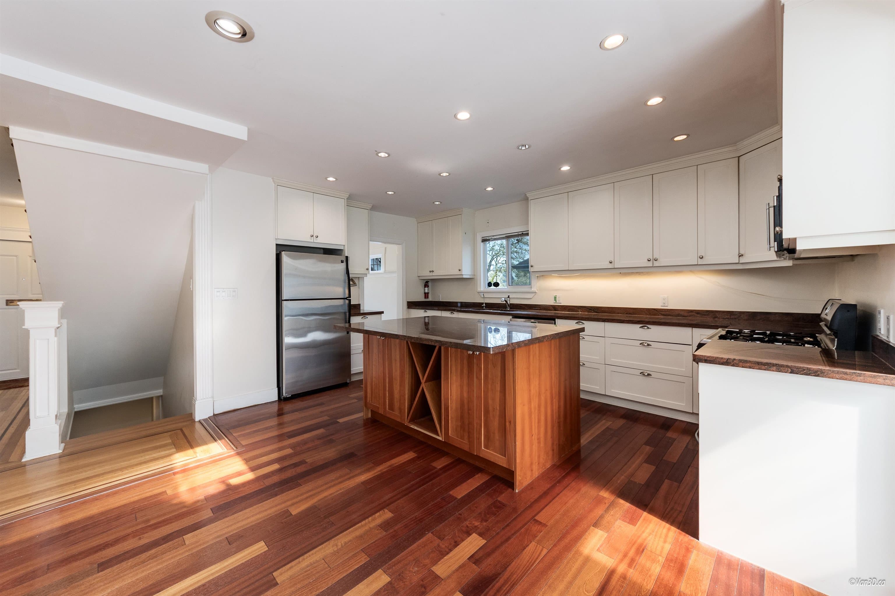 2146 W 33rd Avenue, Vancouver, V6M 1B9 — photo 4