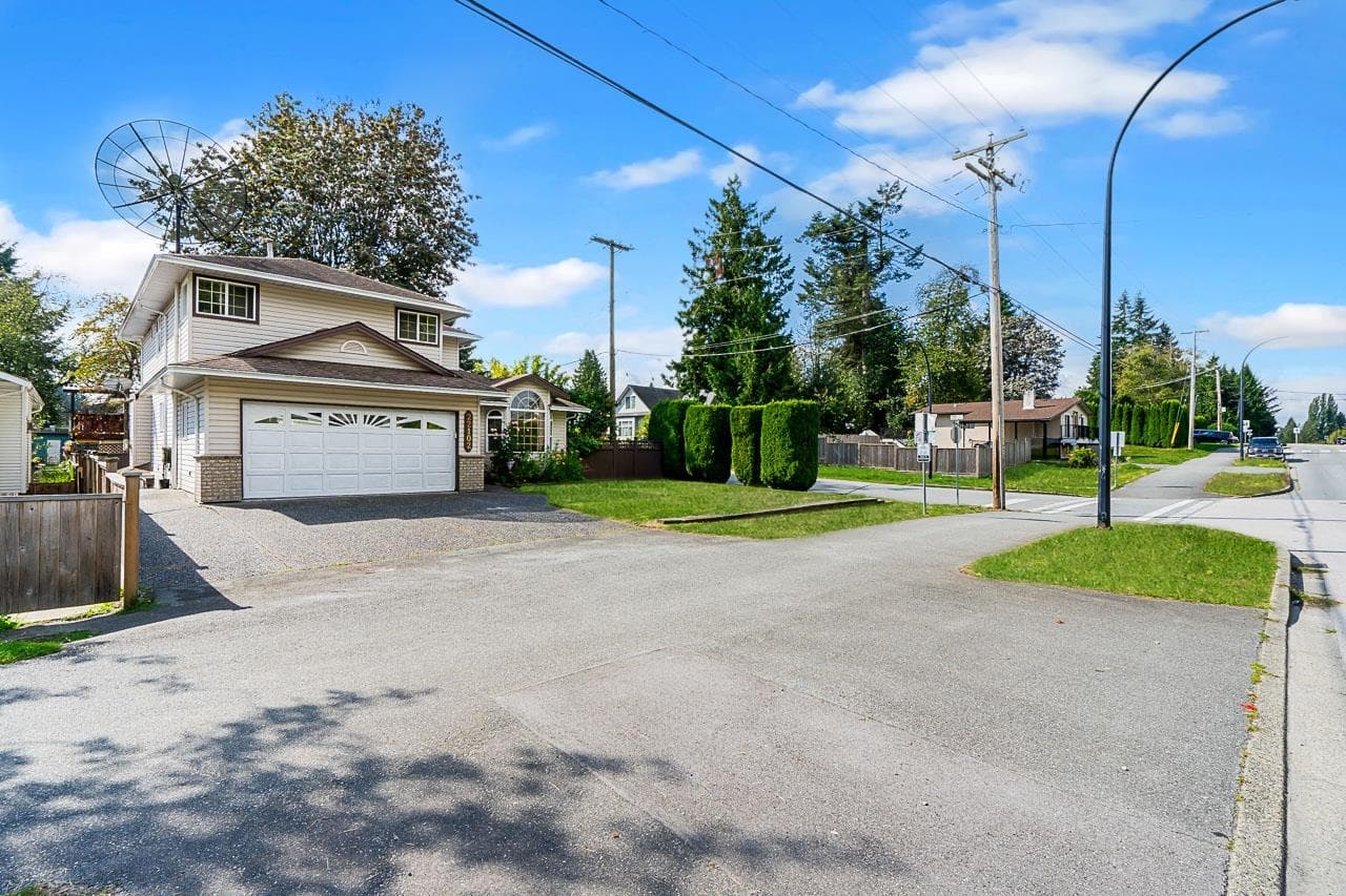 22102 122 Avenue, Maple Ridge, V2X 3X6 — photo 3