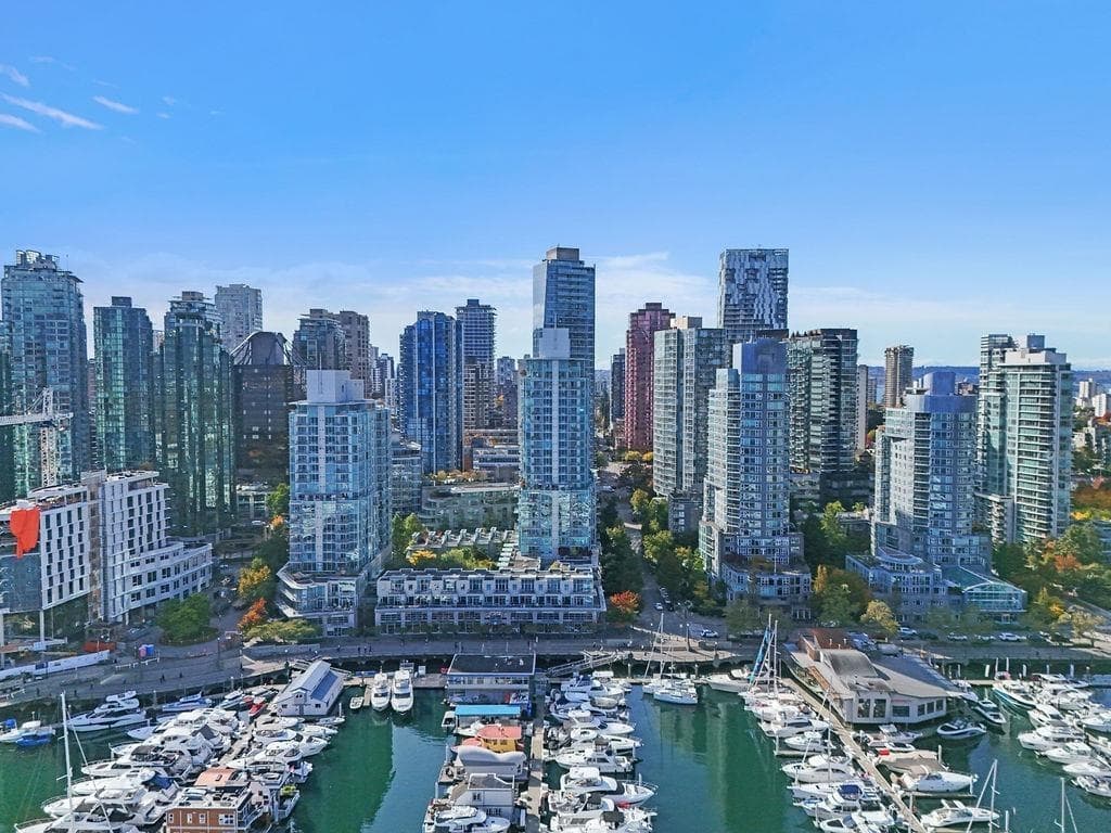 607 - 590 Nicola Street, Vancouver, V6G 3J8 — photo 3