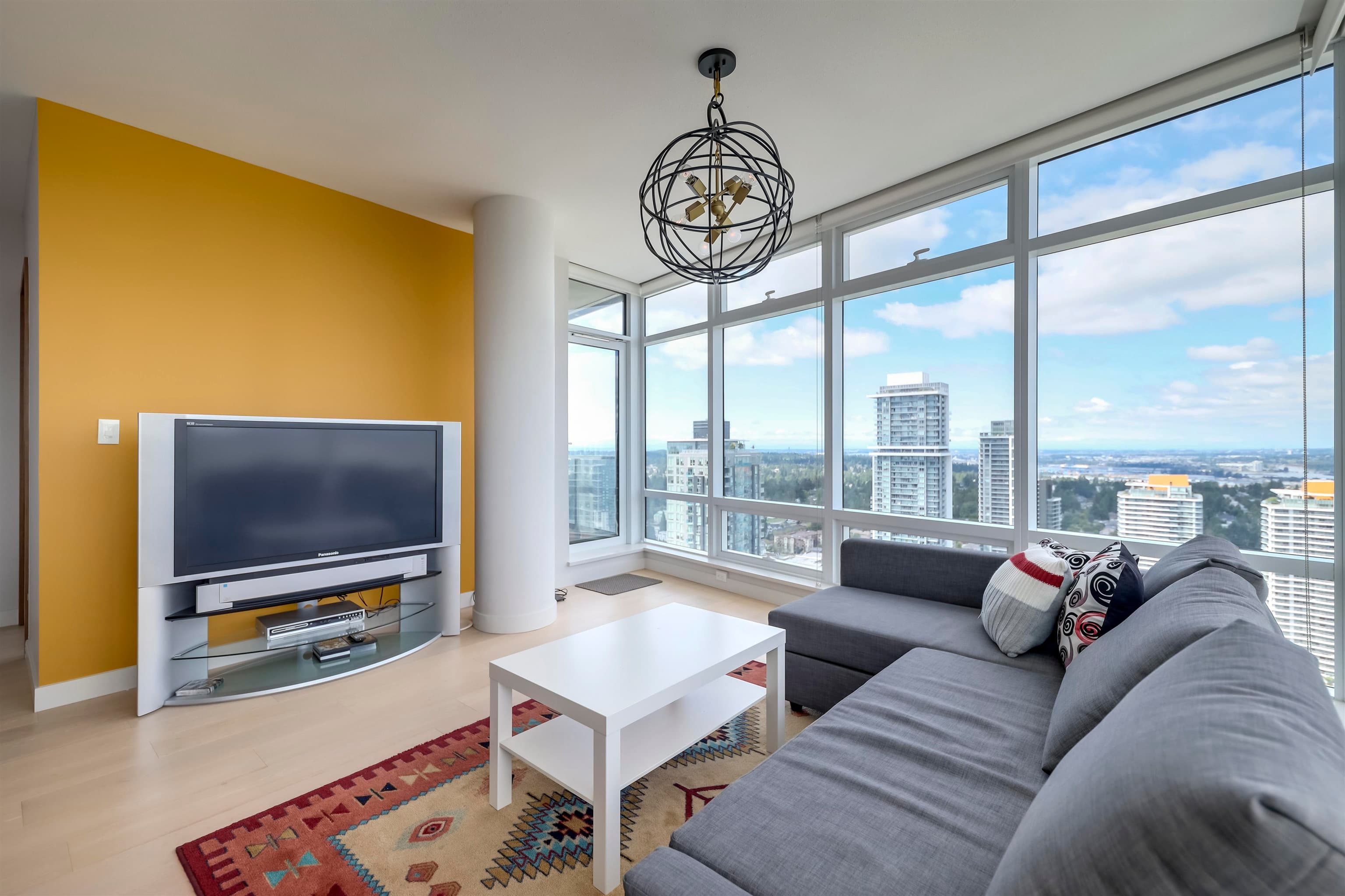 3709 - 13495 Central Avenue, Surrey, V3T 0K2 — photo 4