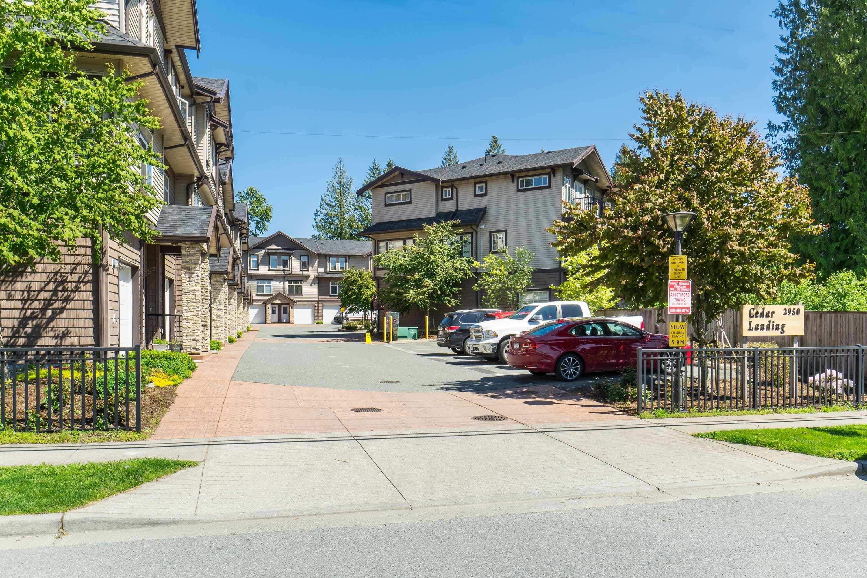 10 - 2950 Lefeuvre Road, Abbotsford, V4X 0B2 — photo 2