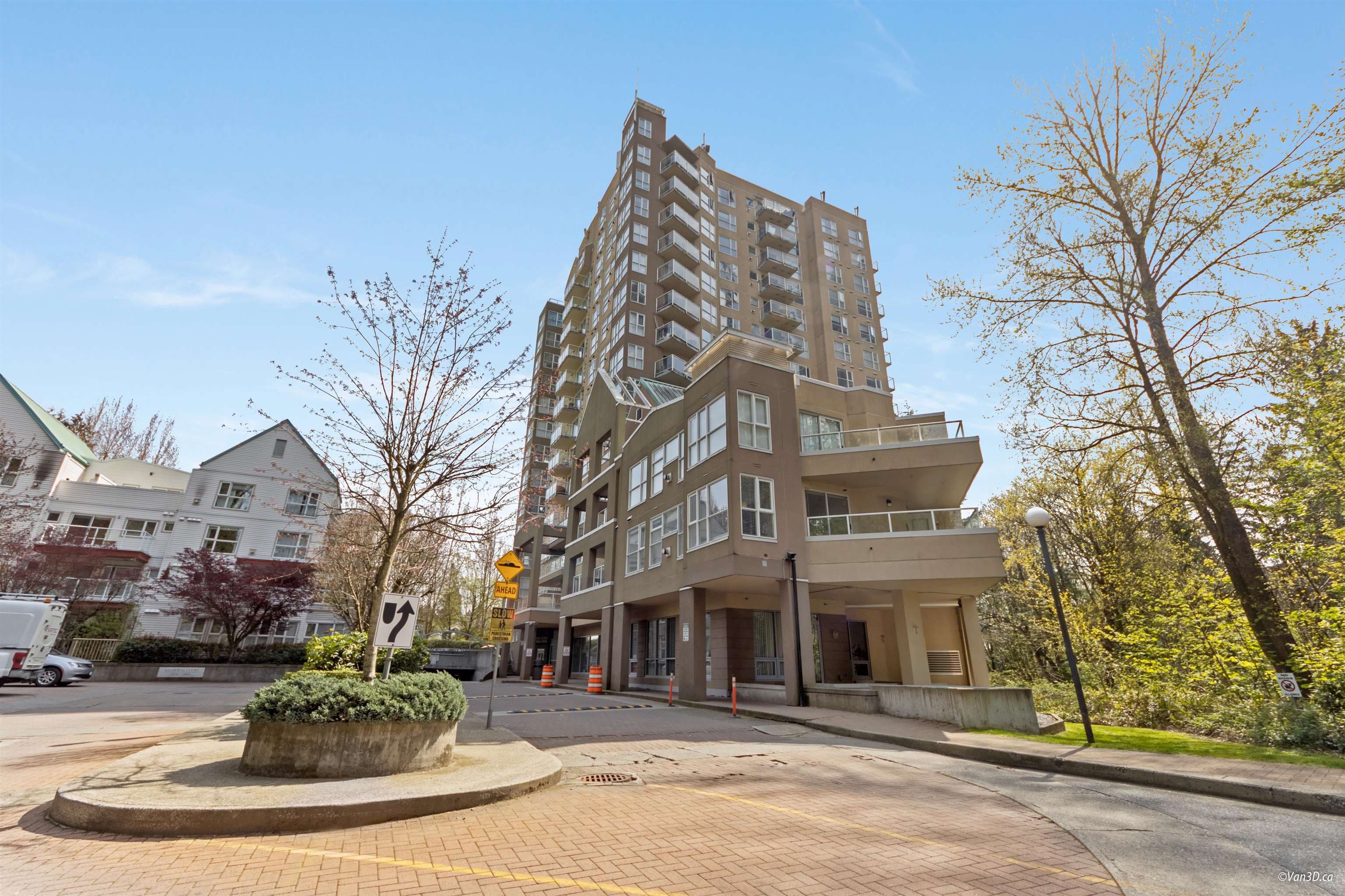 1502 - 9830 Whalley Boulevard, Surrey, V3T 5S7 — photo 1