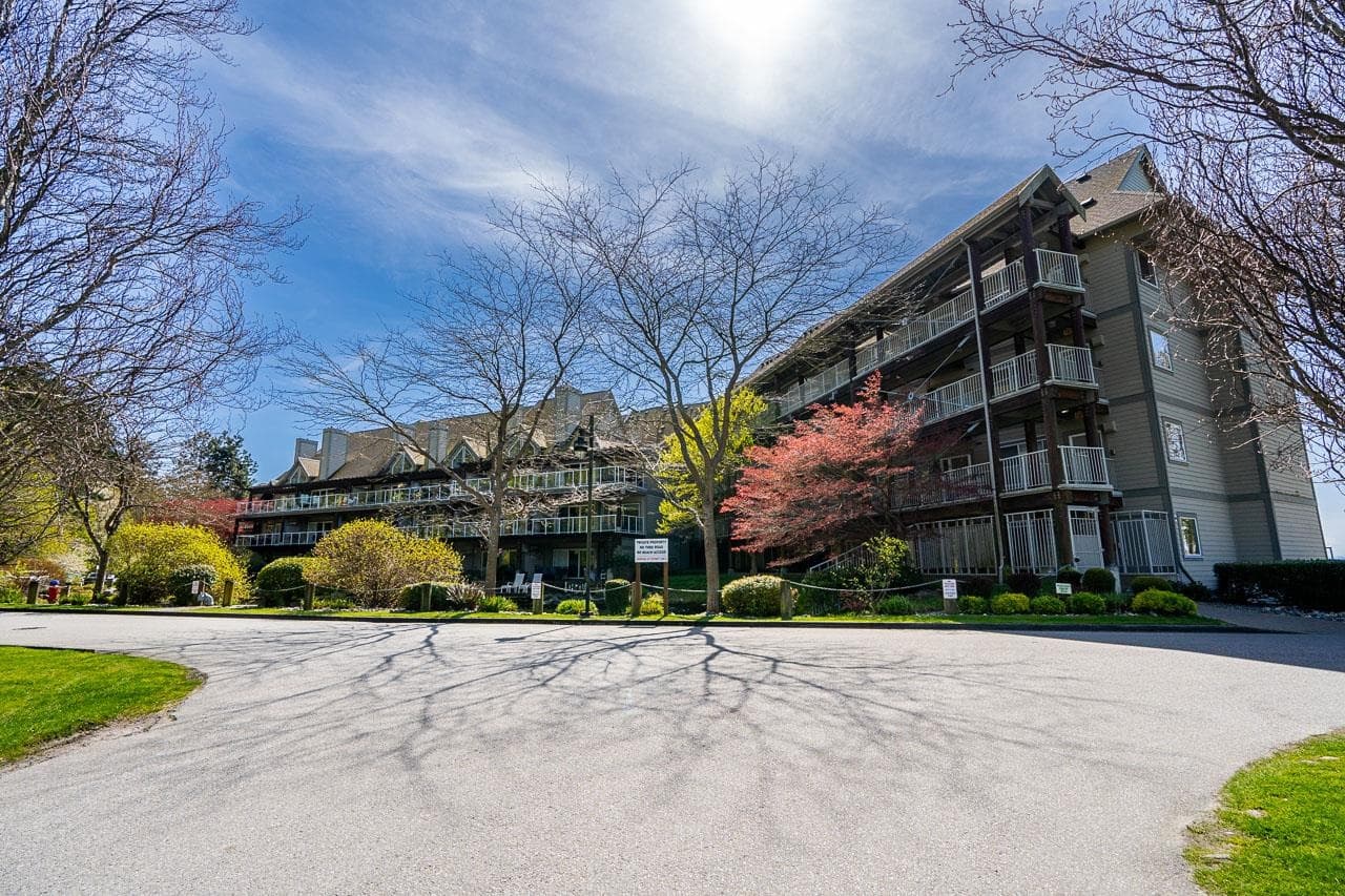 407 - 1120 Tsatsu Shores Drive, Delta, V4M 4G3 — photo 2