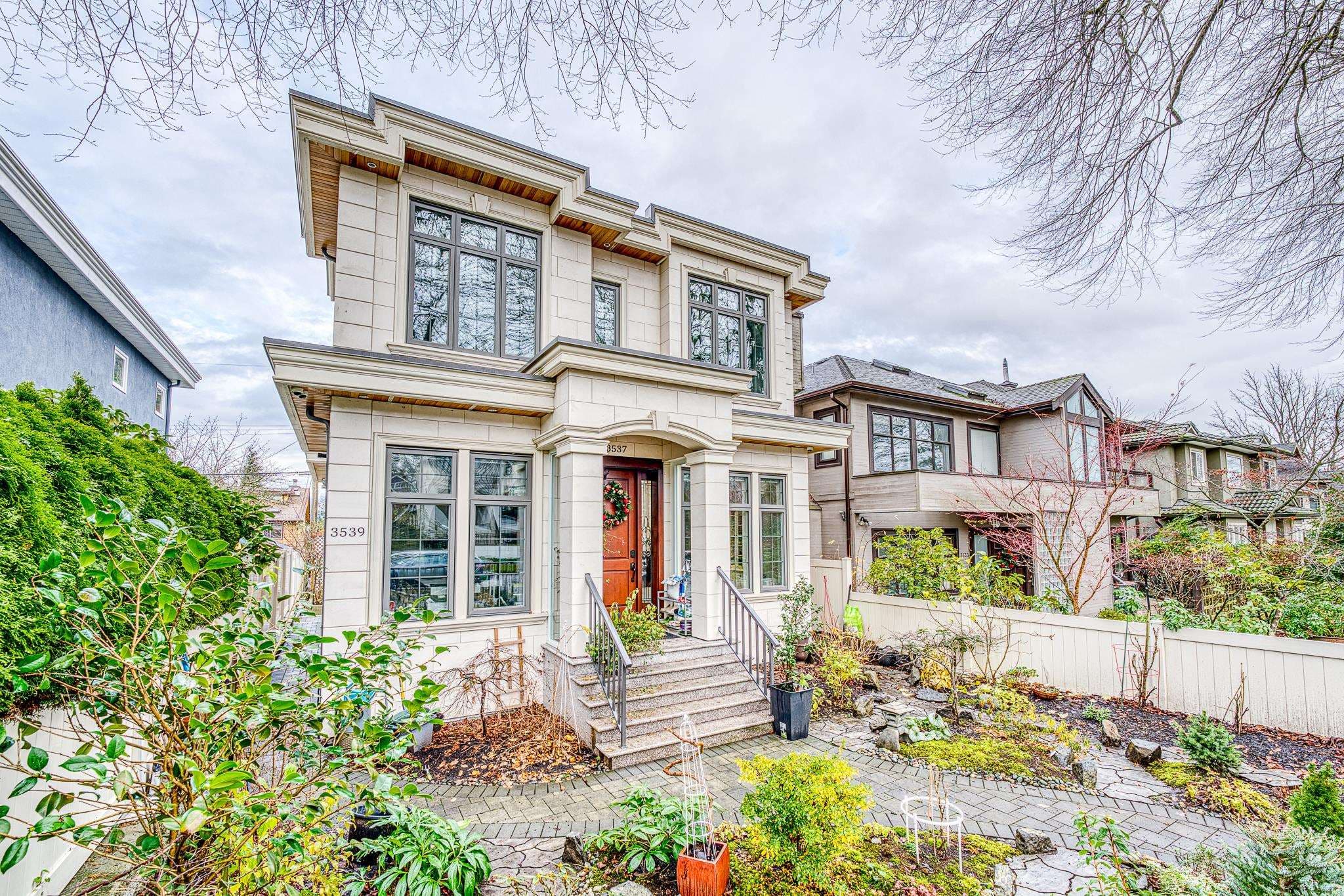 3537 W 18th Avenue, Vancouver, V6S 1A9 — photo 2