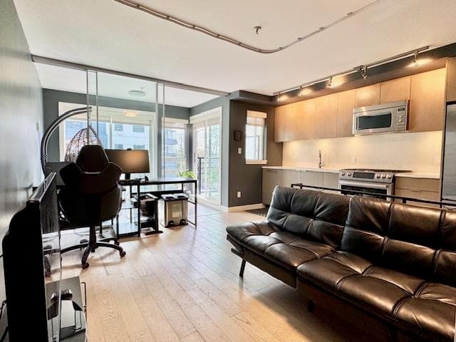 2XX - 5555 Dunbar Street, Vancouver, V6N 1W5 — photo 3