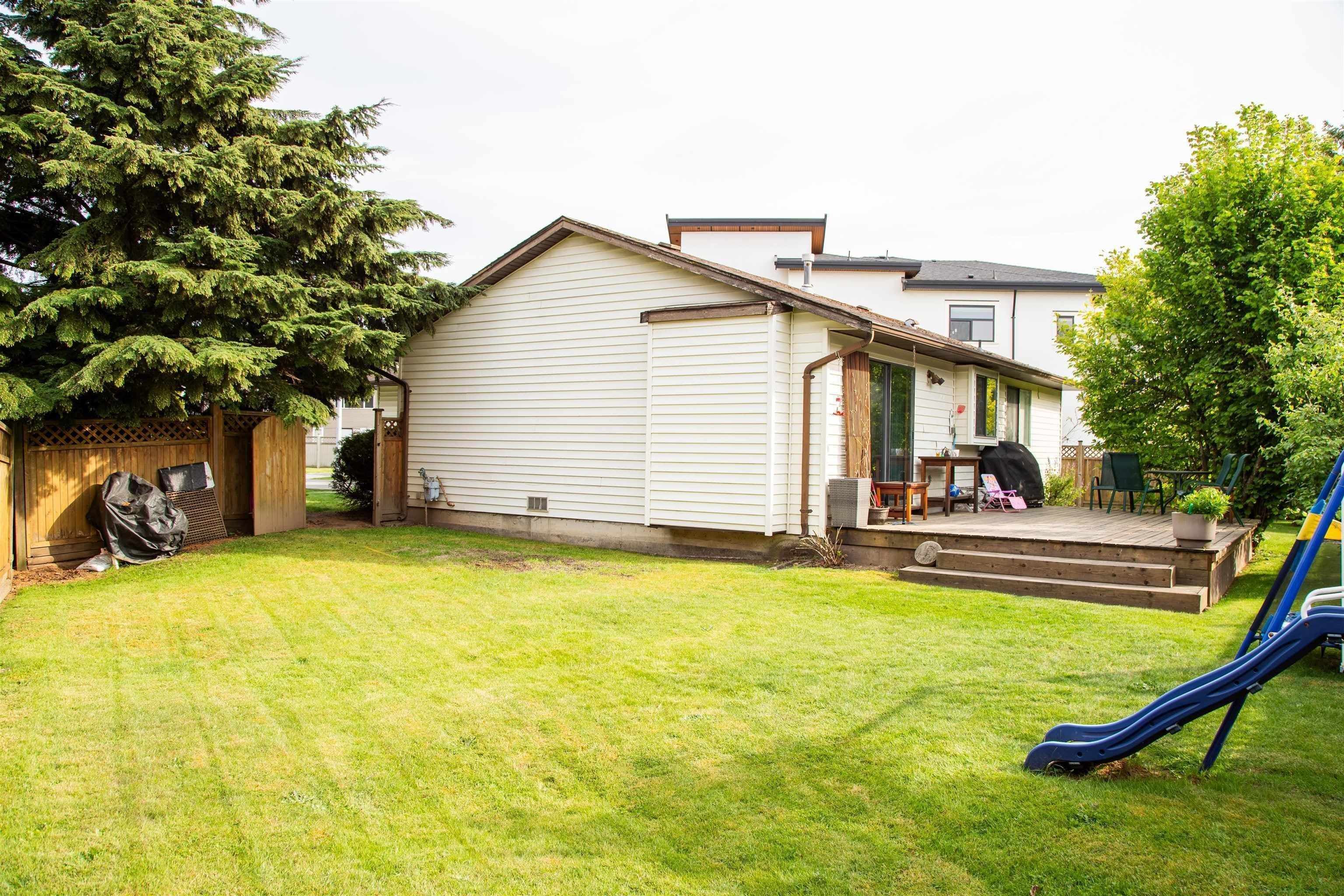 7387 131a Street, Surrey, V3W 8V5 — photo 4