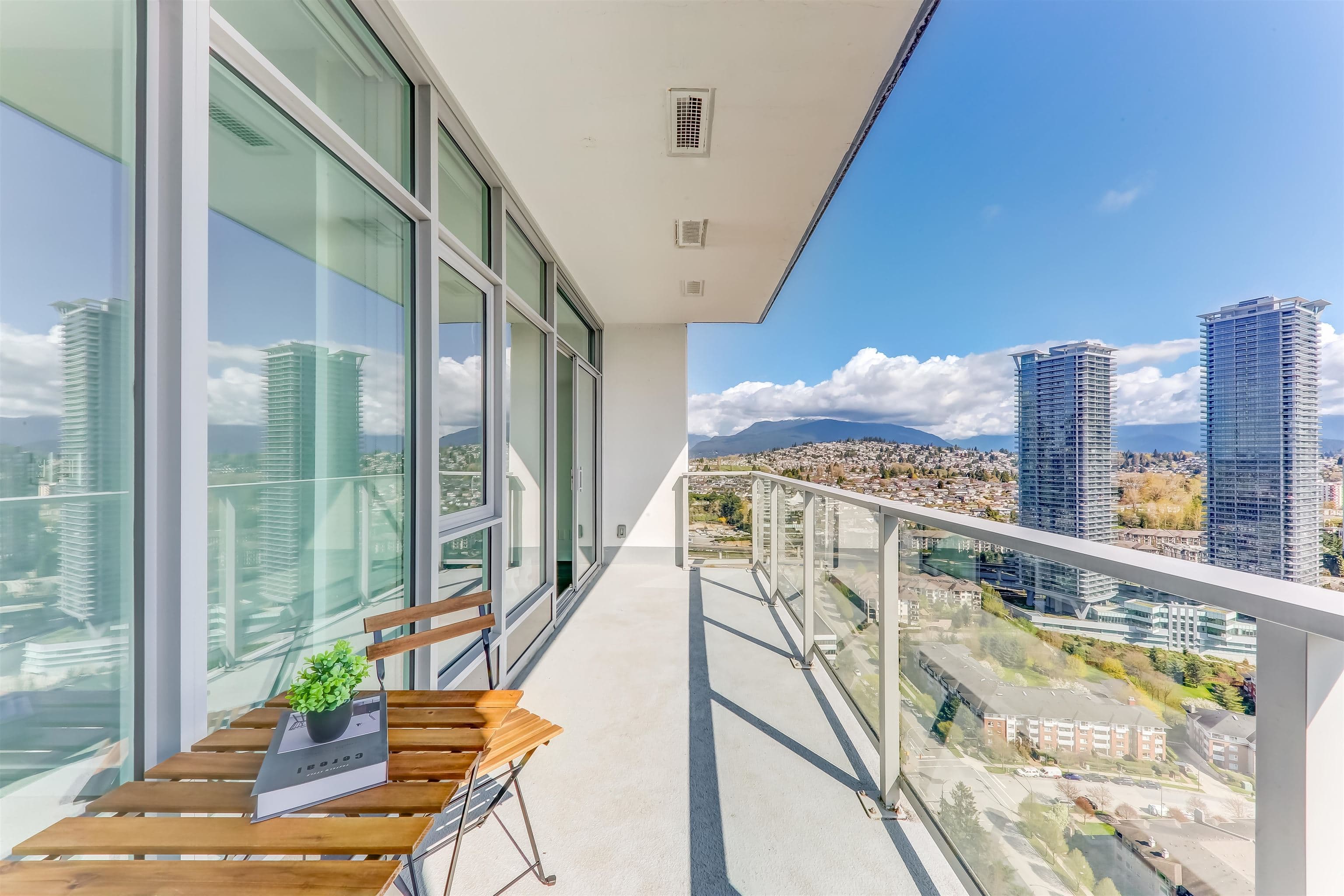 3304 - 2311 Beta Avenue, Burnaby, V5C 0M1 — photo 5
