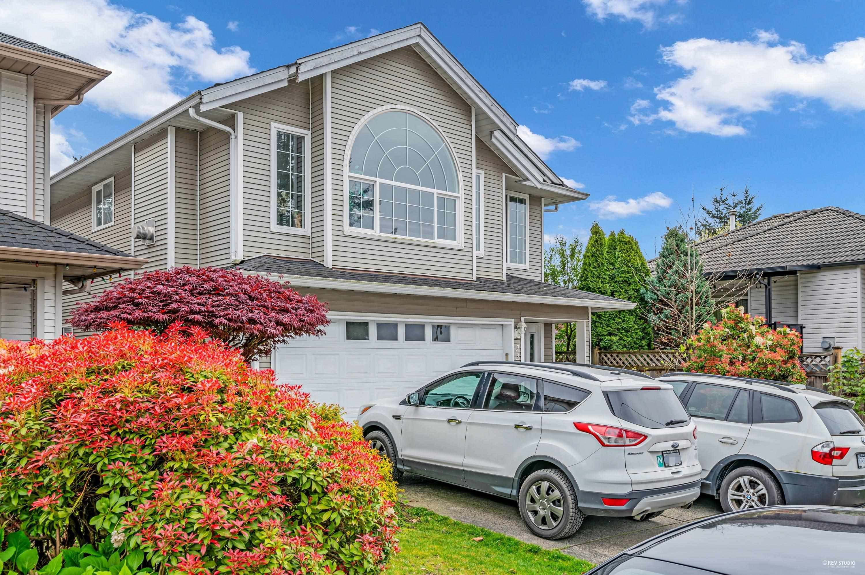 2288 Irvine Avenue, Port Coquitlam, V3C 3H2 — photo 2
