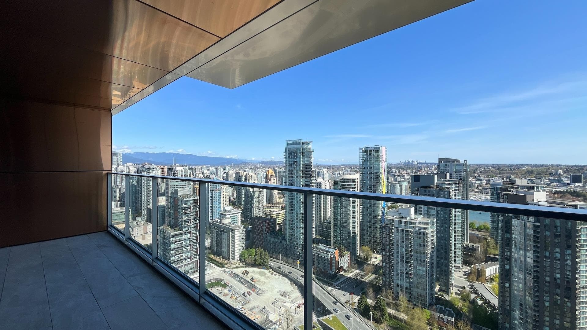 4210 - 1480 Howe Street, Vancouver, V6Z 0G5 — photo 4