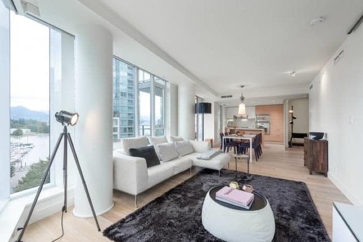 801 - 1499 W Pender Street, Vancouver, V6G 0A7 — photo 2
