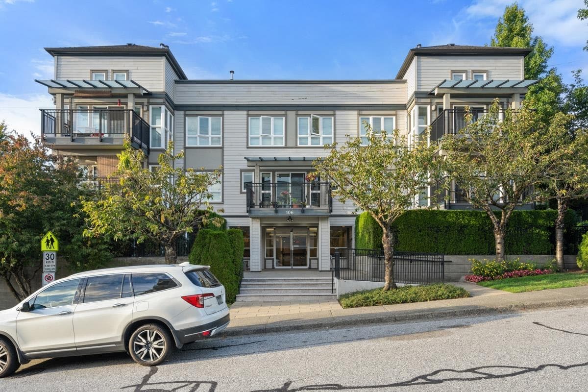 303 - 106 W Kings Road, North Vancouver, V7N 2L8 — photo 1