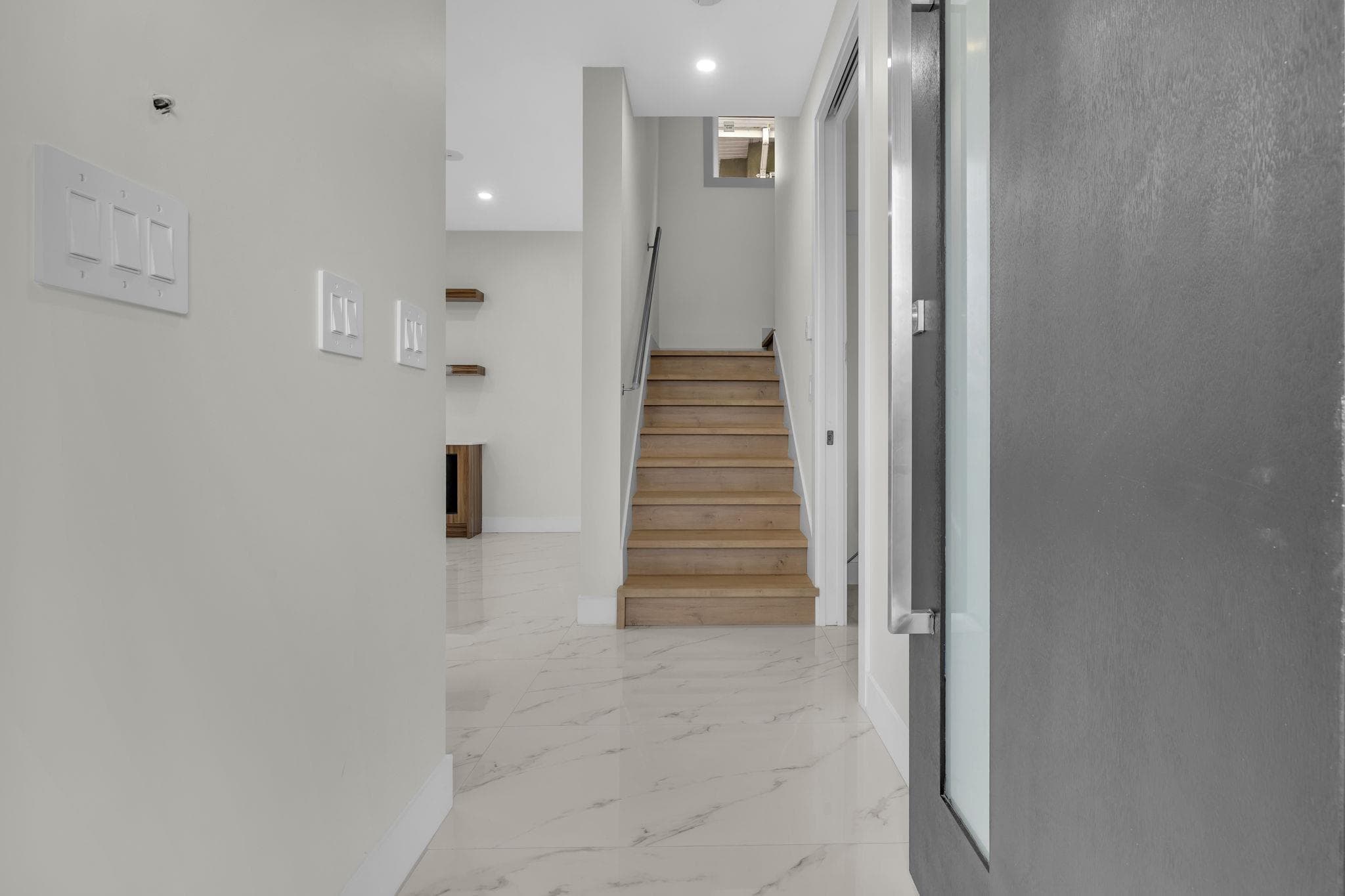 4325 Kamloops Street, Vancouver, V5R 1M8 — photo 3