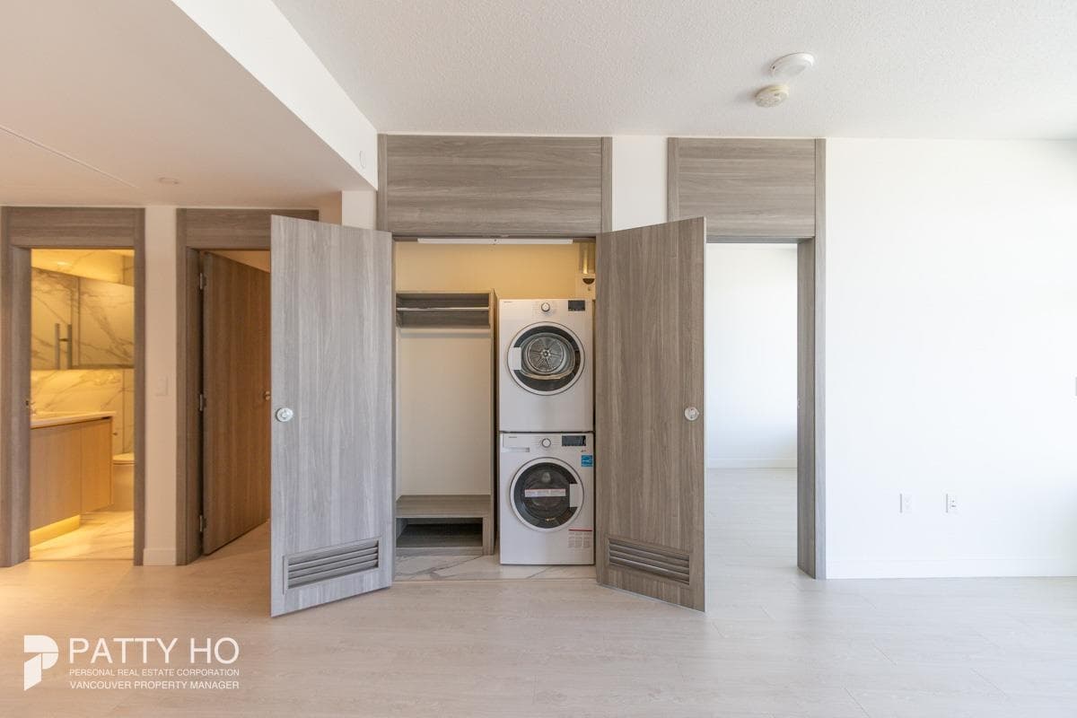 1095 - 8671 Hazelbridge Way, Richmond, V6X 0W9 — photo 4