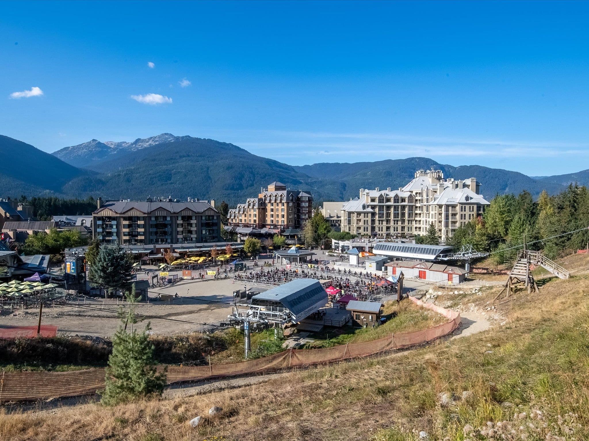 218 - 4320 Sundial Crescent, Whistler, V8E 1G6 — photo 2